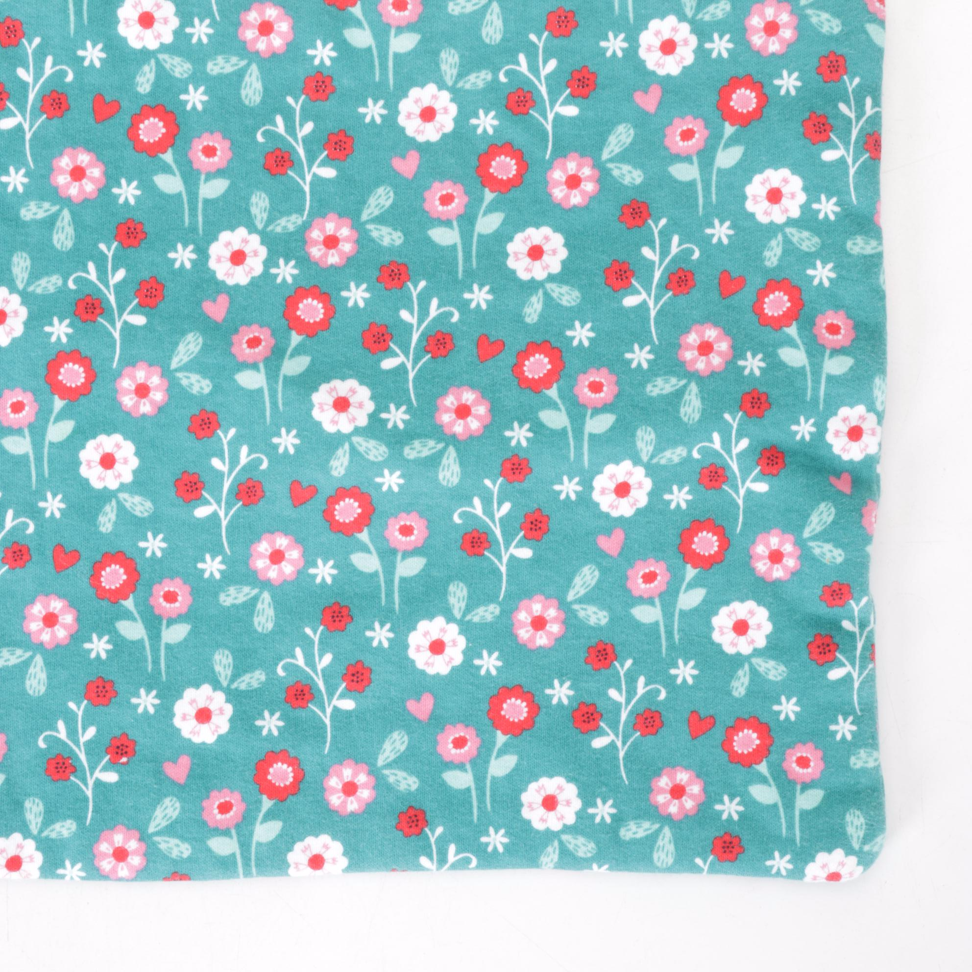 Table Linens, Doilies, Handkerchiefs, Seasonal Table Cloths, and More