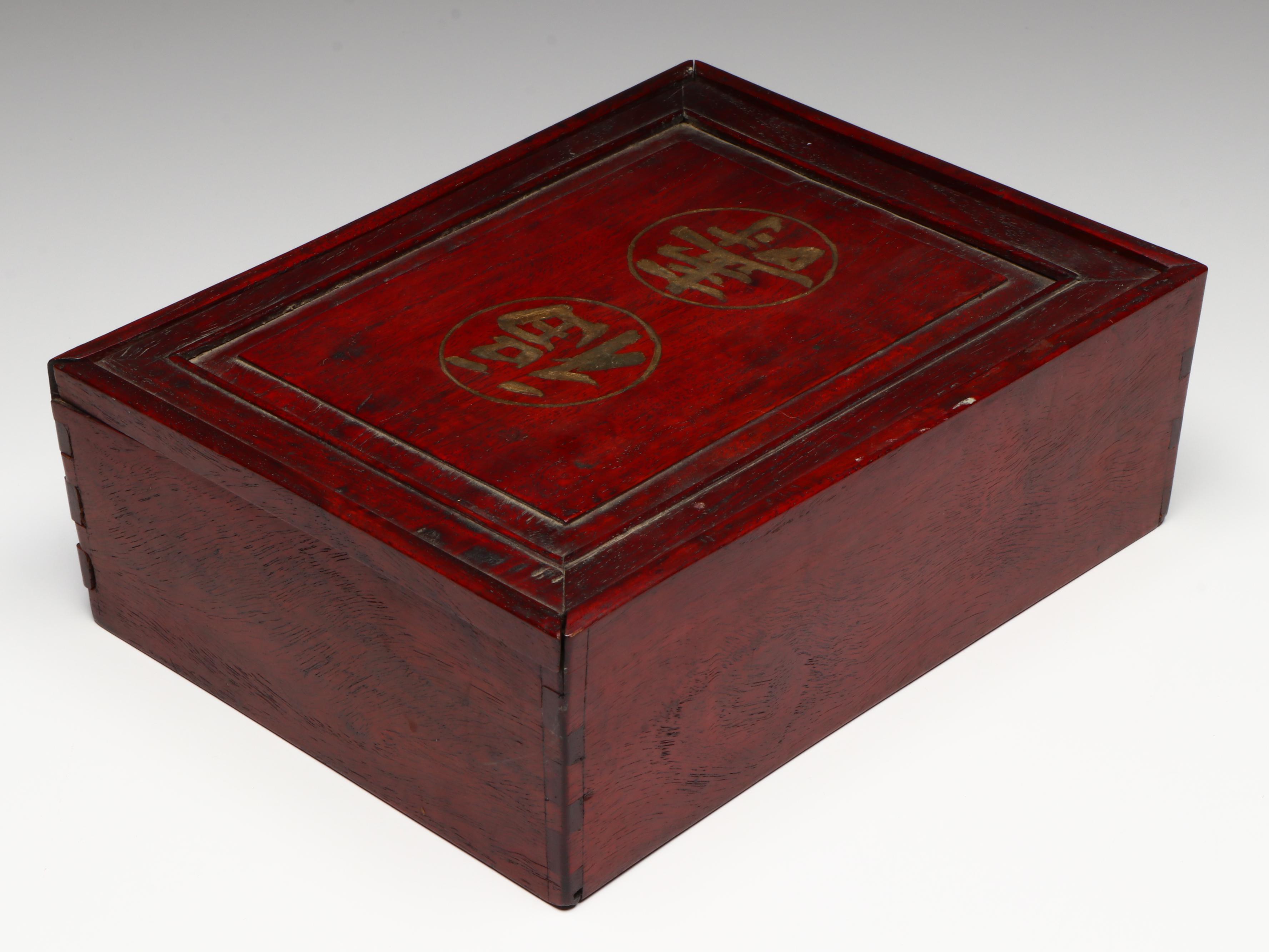 Chinese Mahjong Set with Brass Crickets and Japanese Porcelain Budai