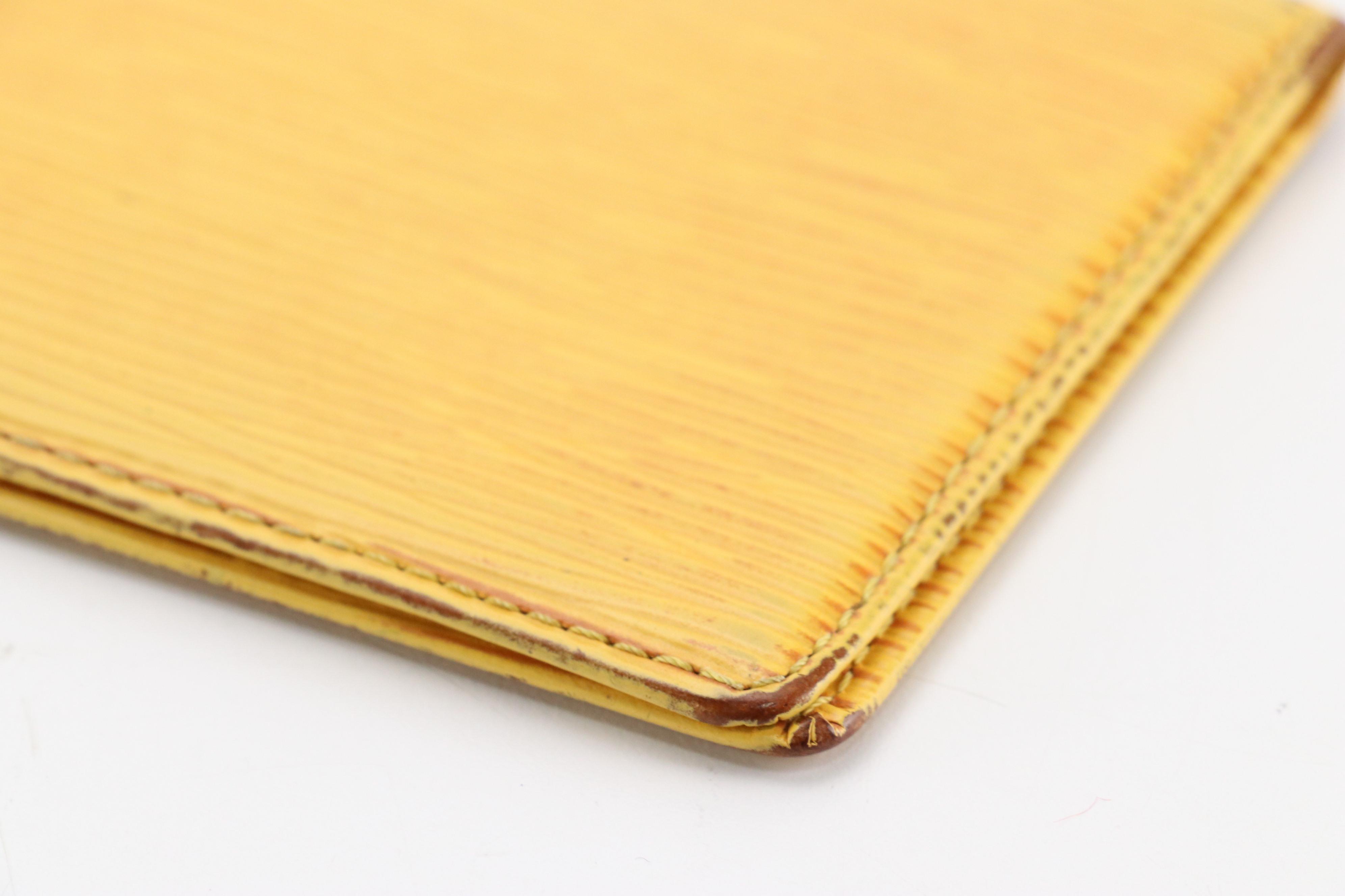 Louis Vuitton Viennois Wallet and Card Case in Tassil Yellow Epi Leather