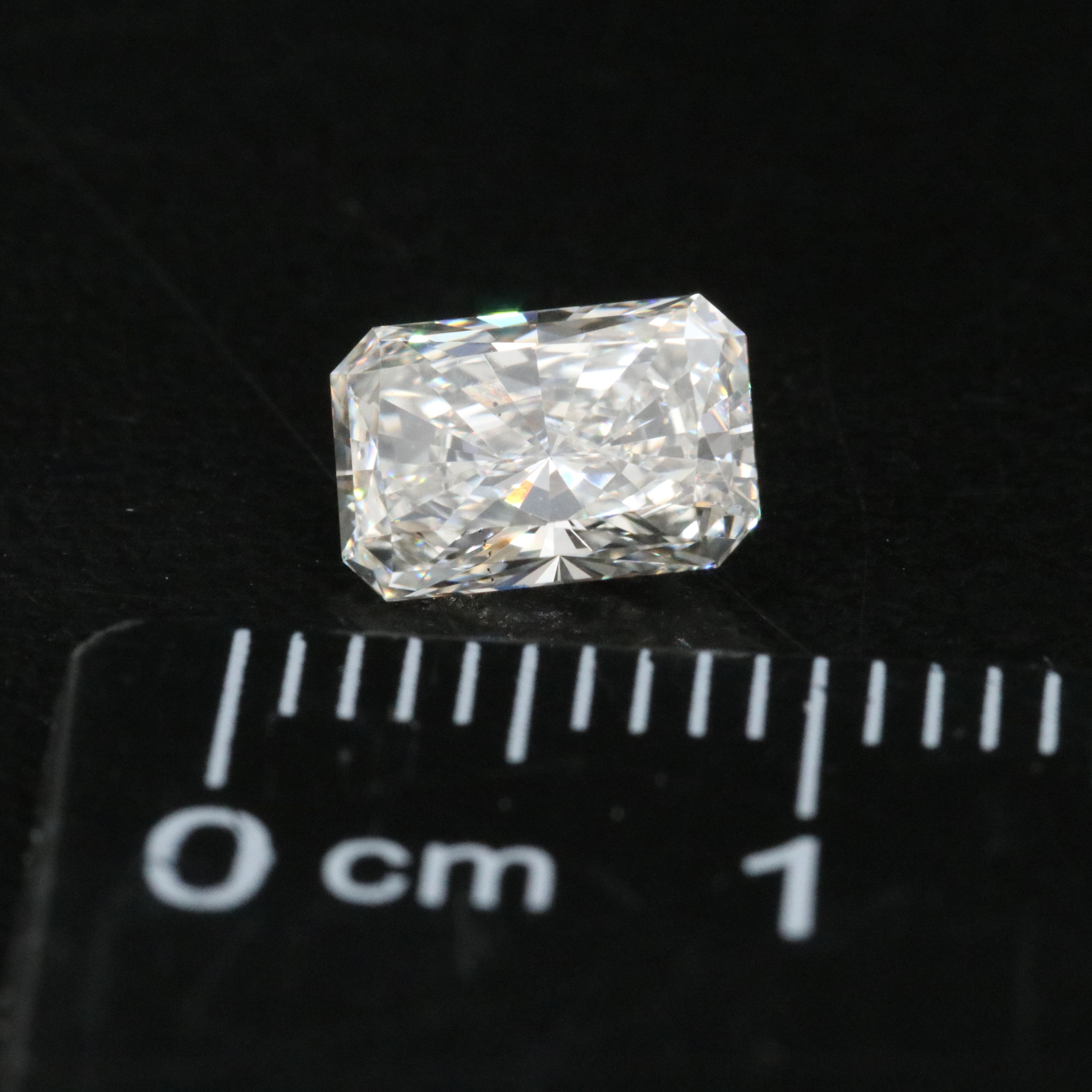 Loose 1.04 CT Lab Grown Diamond with IGI Report