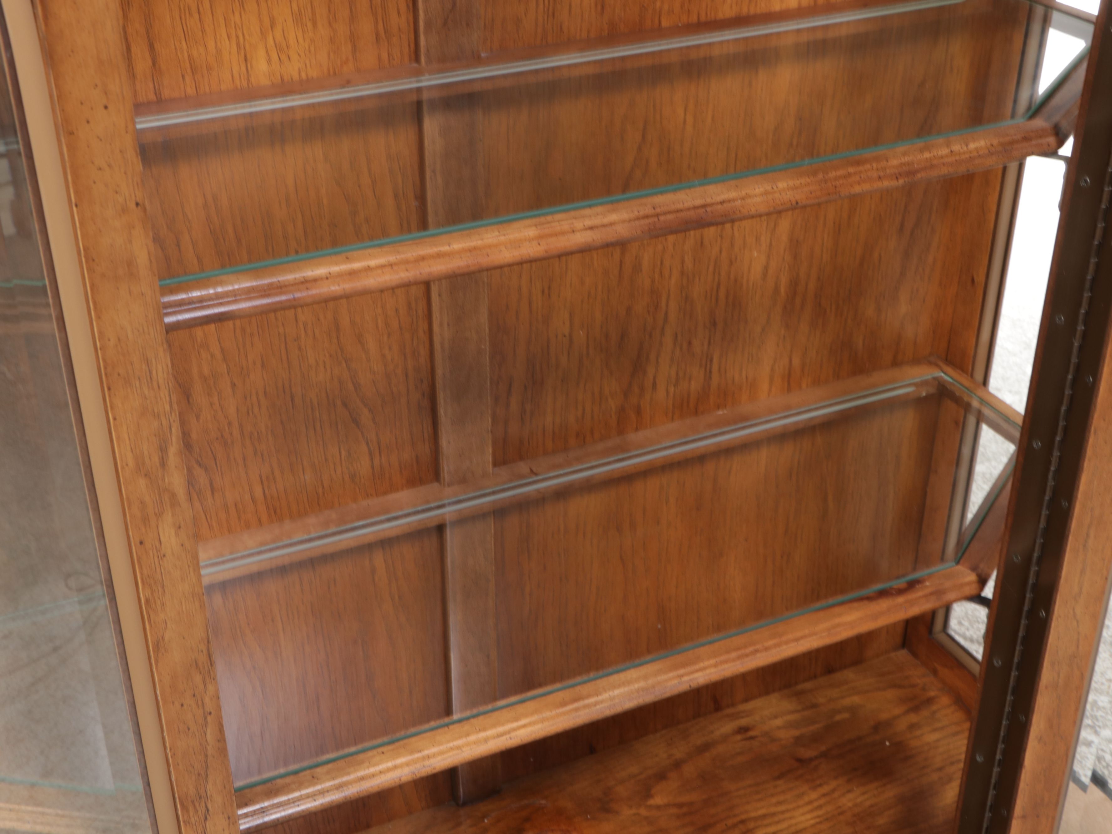 Bernhardt Hibriten Louis XV Style Walnut China Cabinet