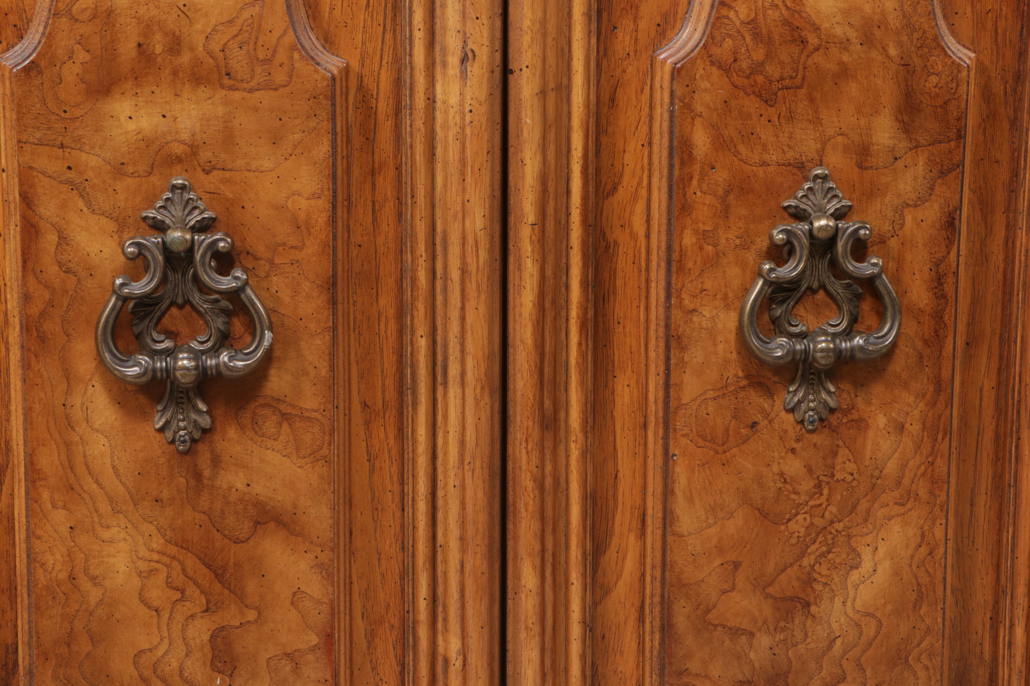 Bernhardt Hibriten Louis XV Style Walnut China Cabinet