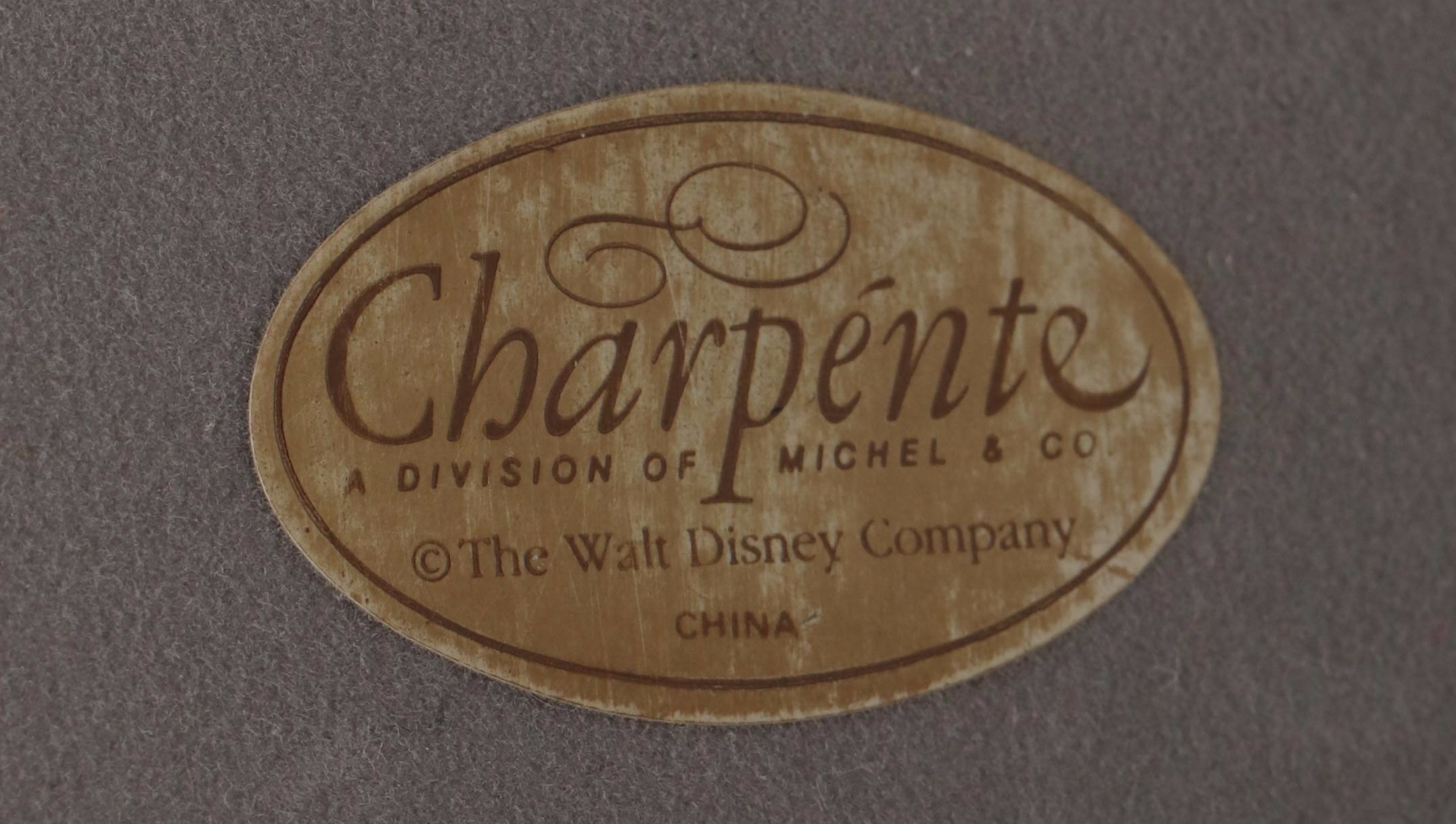 Disney's Winnie the Pooh Bookends, Notepad and Frame