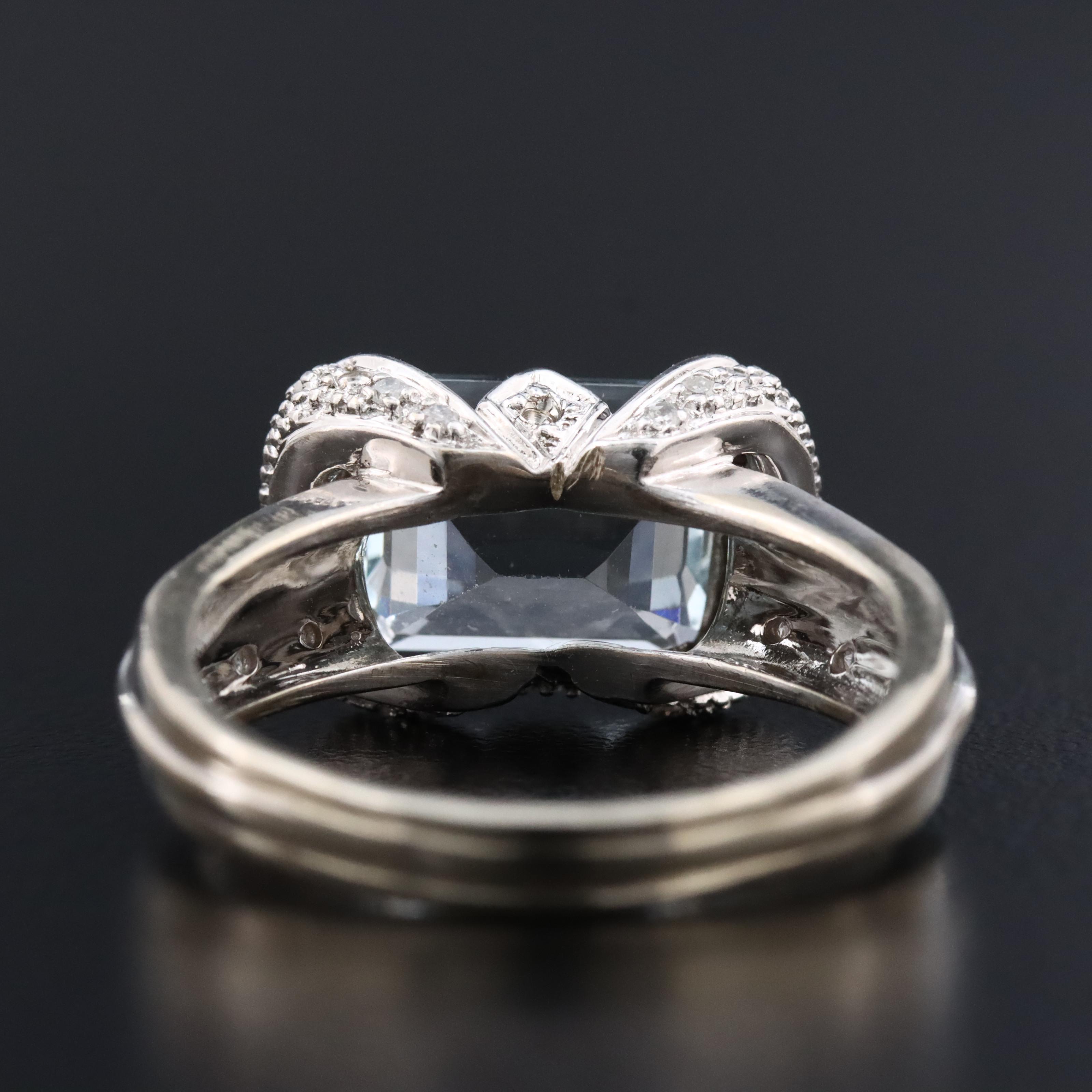 14K Aquamarine and Diamond Ring