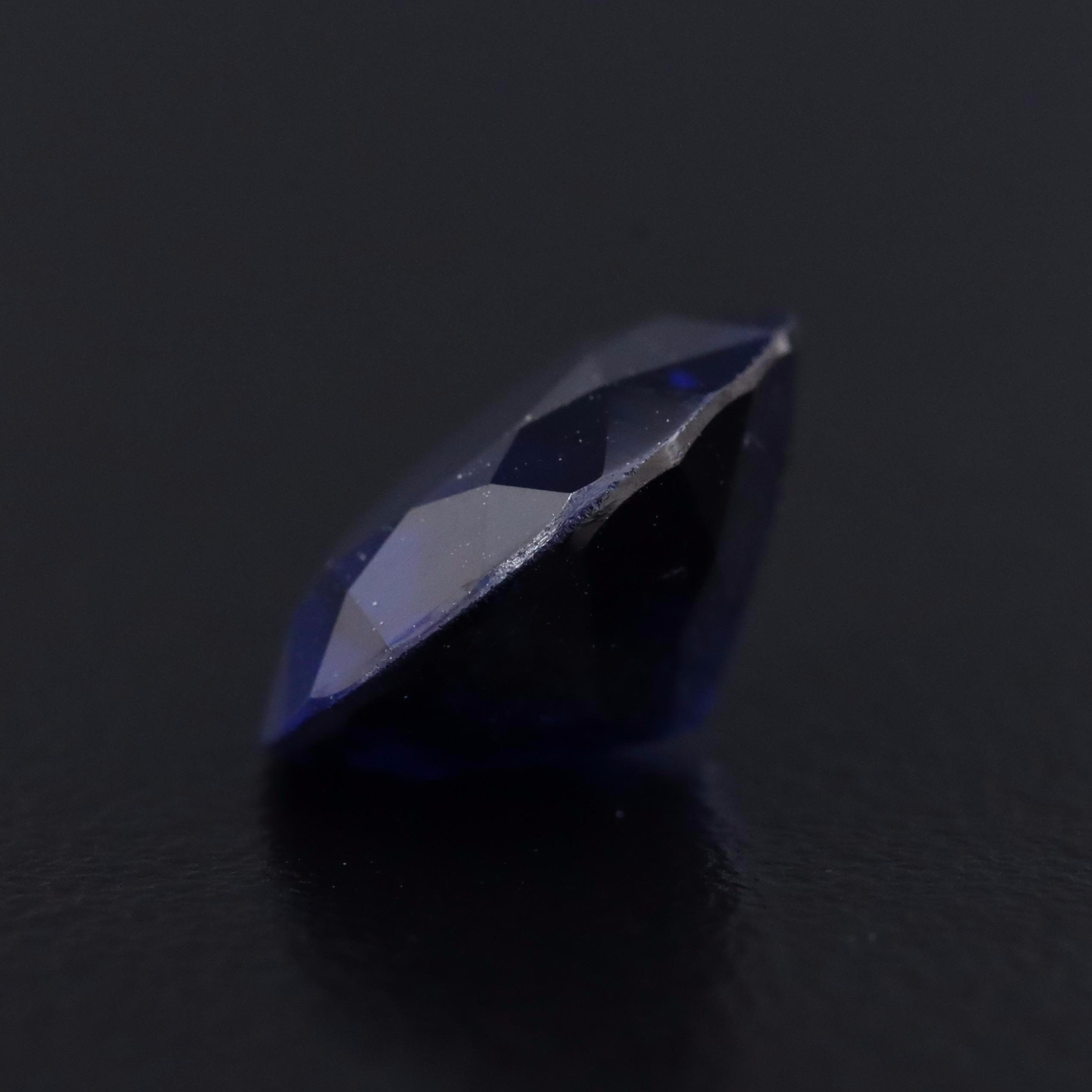 Loose 4.91 CT Lab Grown Spinel