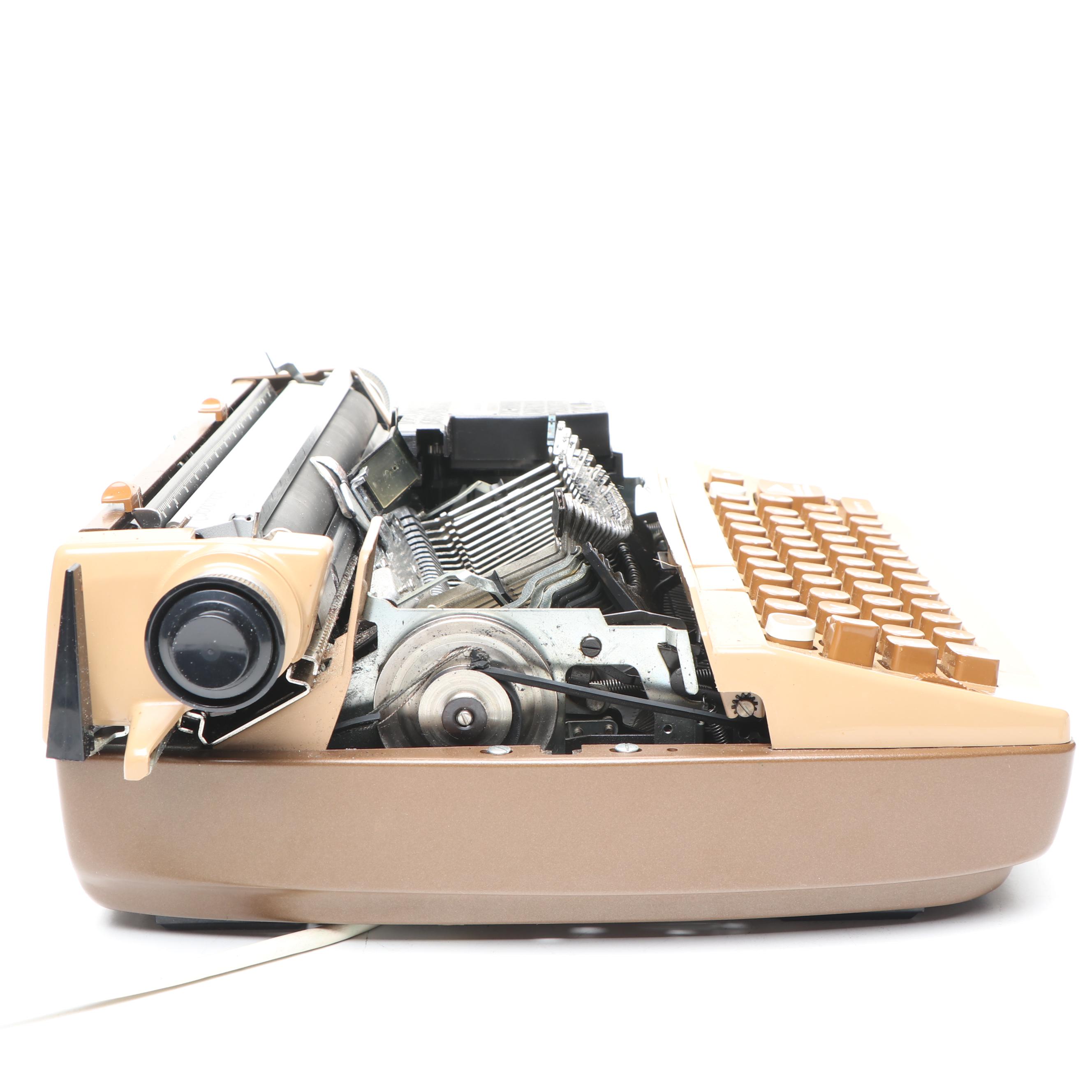 Smith-Corona Super 12 Electric Typewriter with Plastic Case