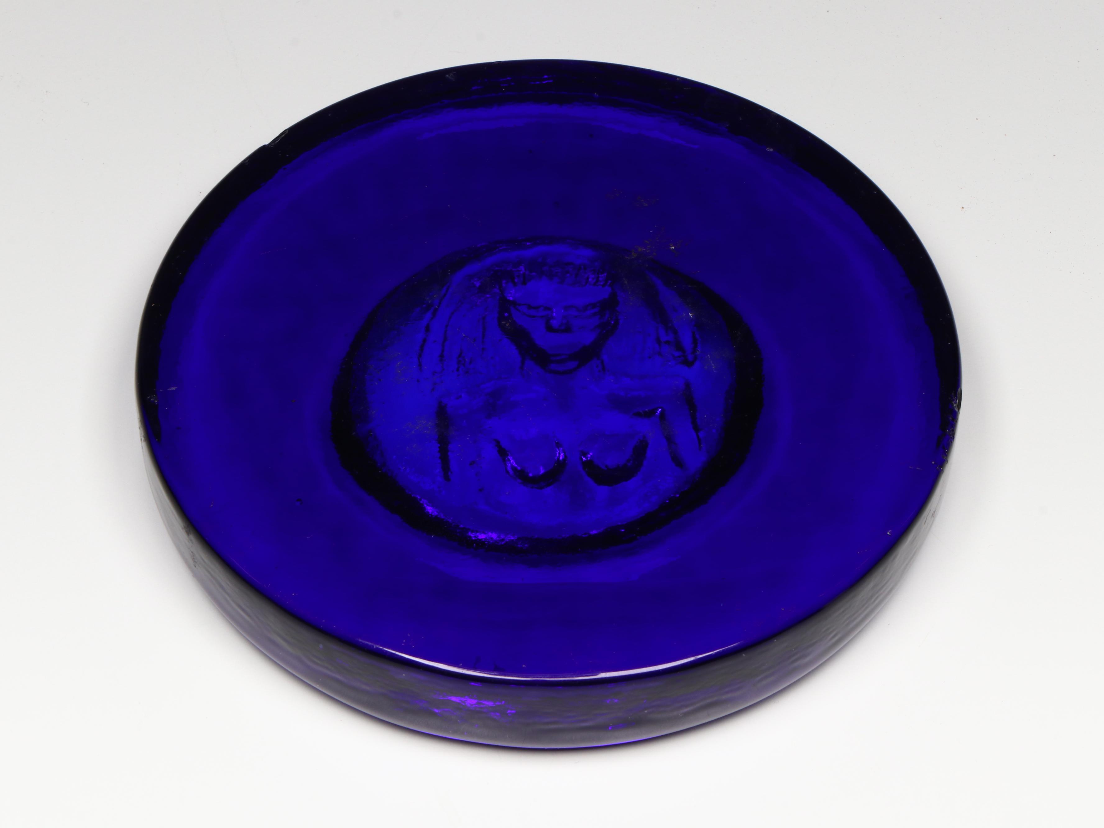 Swedish Art Glass Blue Figural Dish, Attributed to Erik Höglund