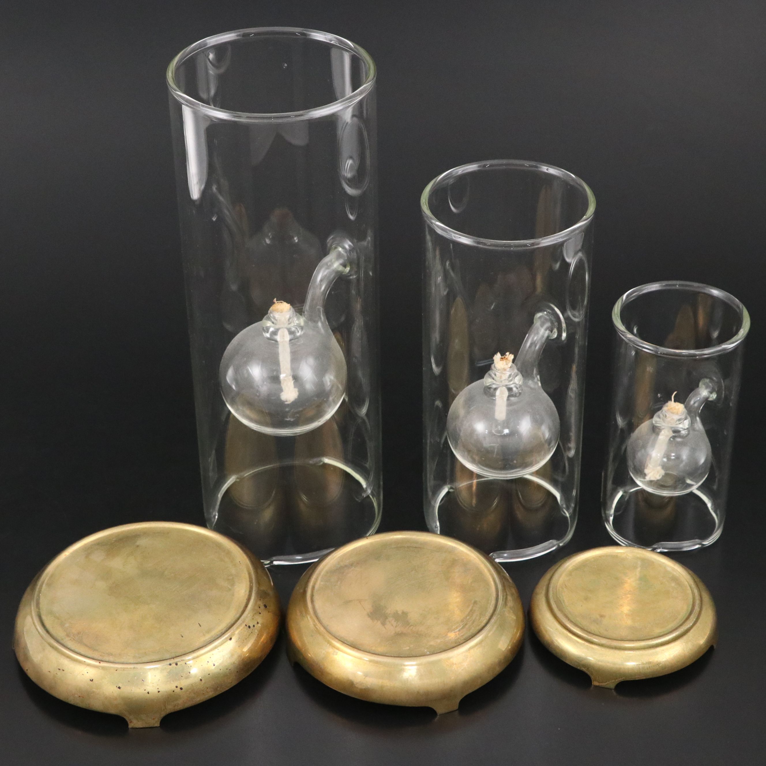 Wolfard Classic Glass Oil Lamps with Brass Bases