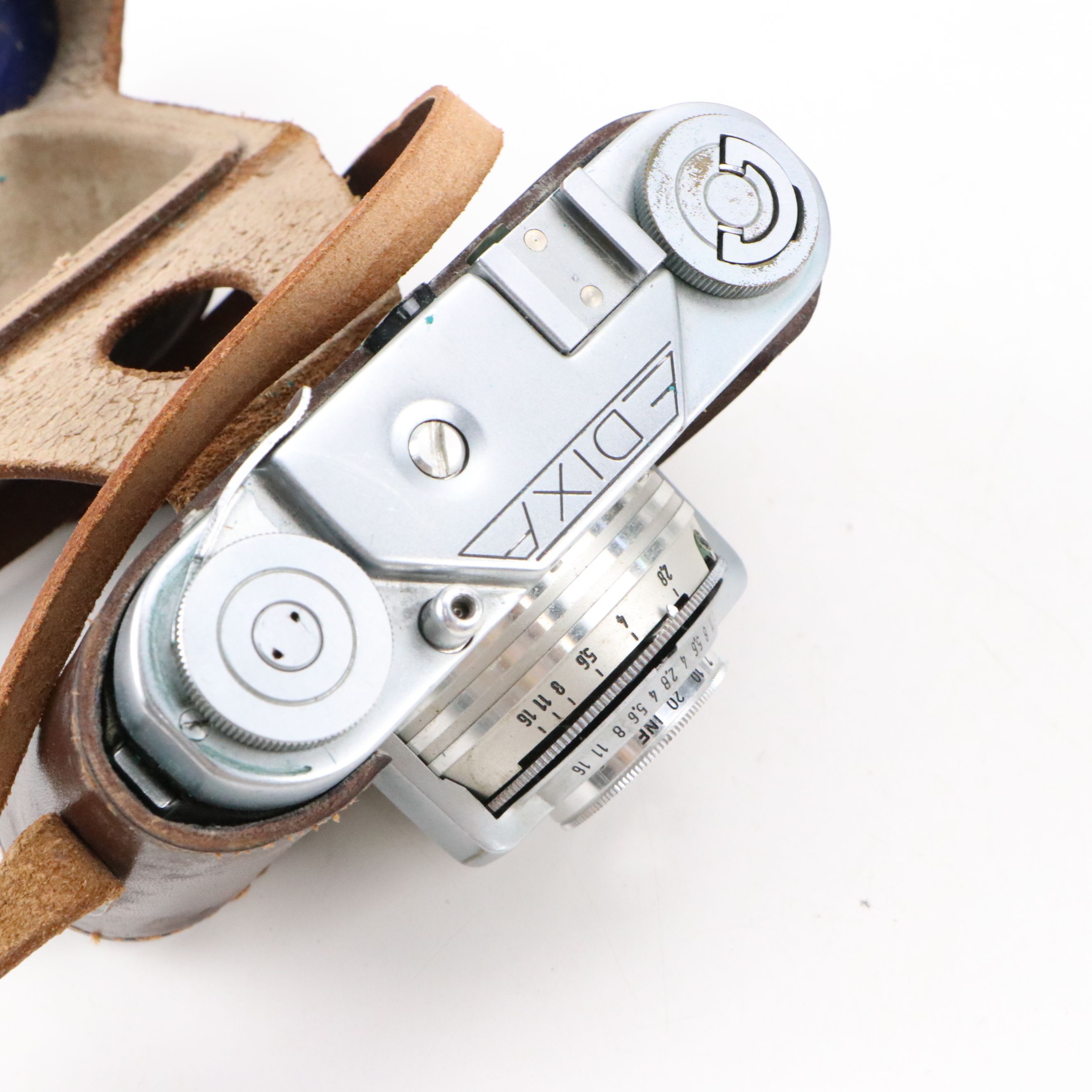 Voigtländer SLR Film Camera with Mamiya-6 Medium Format and Other Cameras