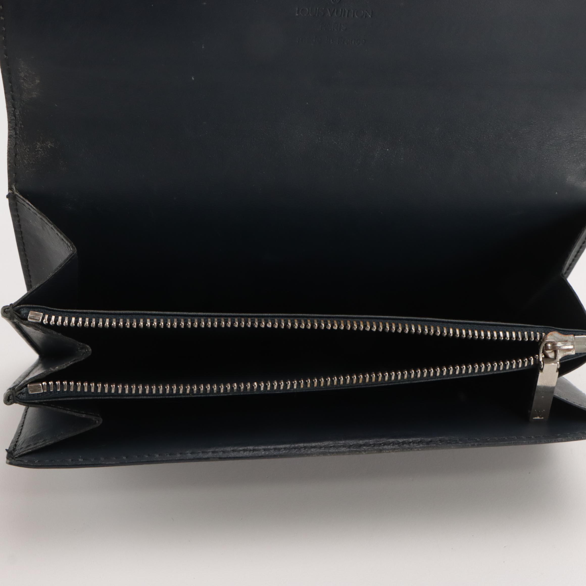 Louis Vuitton Pochette Porte-Monnaie Crédit in Blue Mat Monogram Vernis Leather