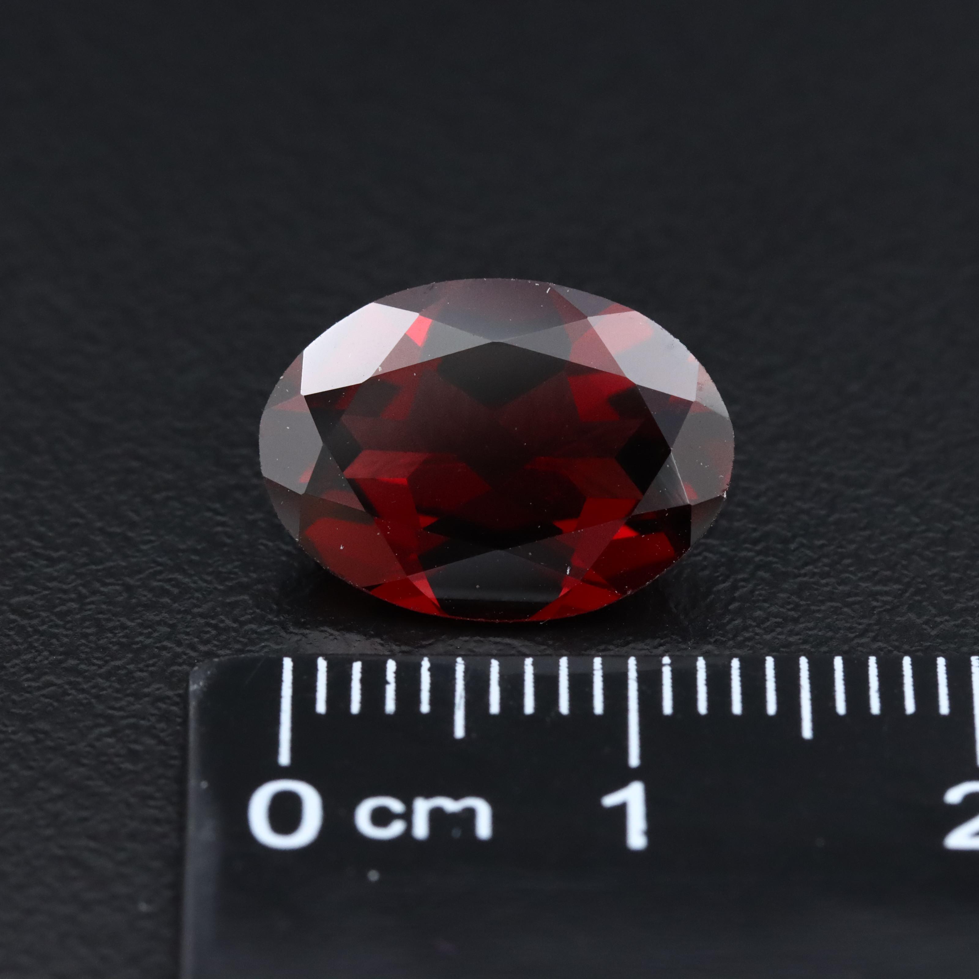 Loose 150.32 CTW Gemstones Including Garnet, Smoky Quartz and Amethyst