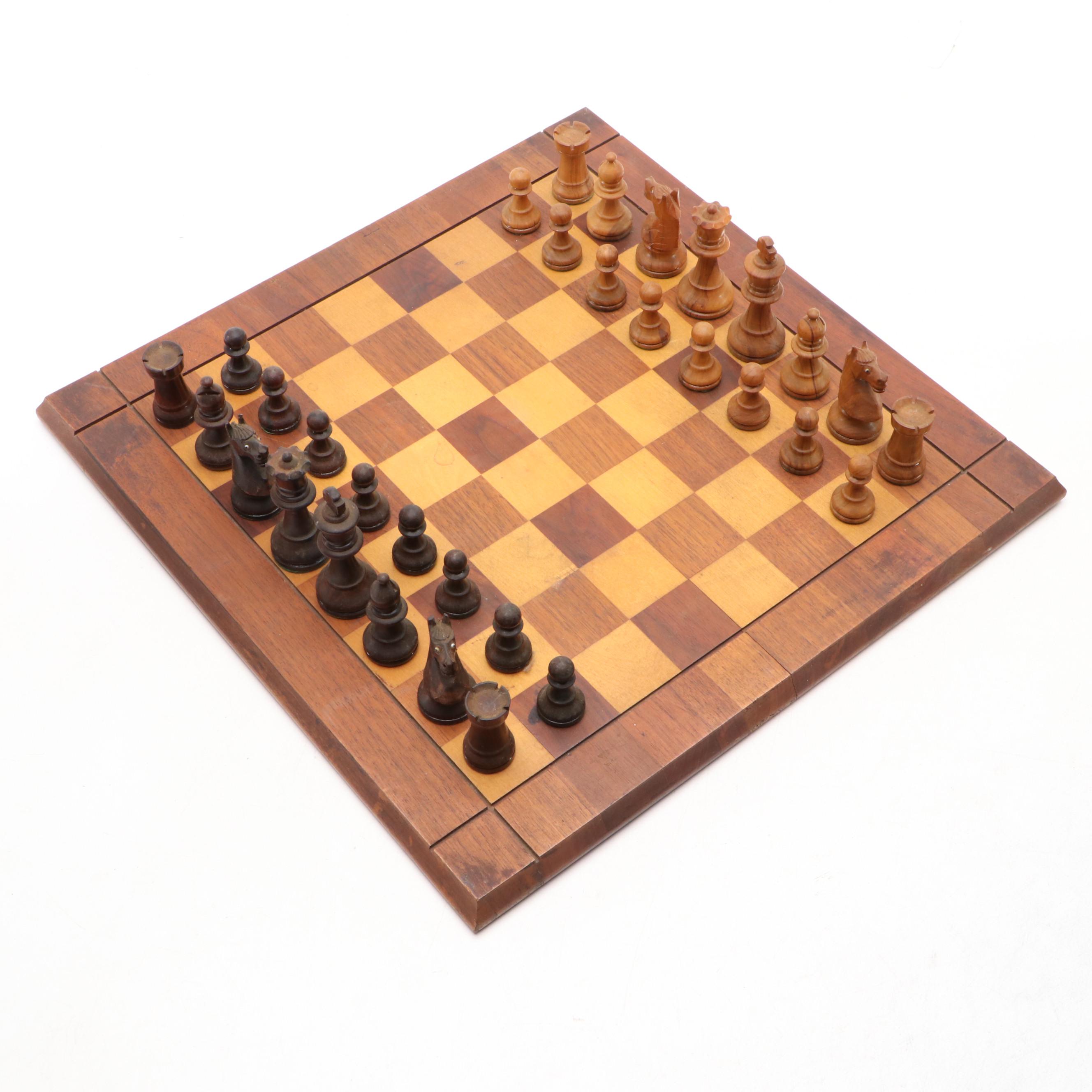 Drueke No. 61 Wood Chessboard and Pieces