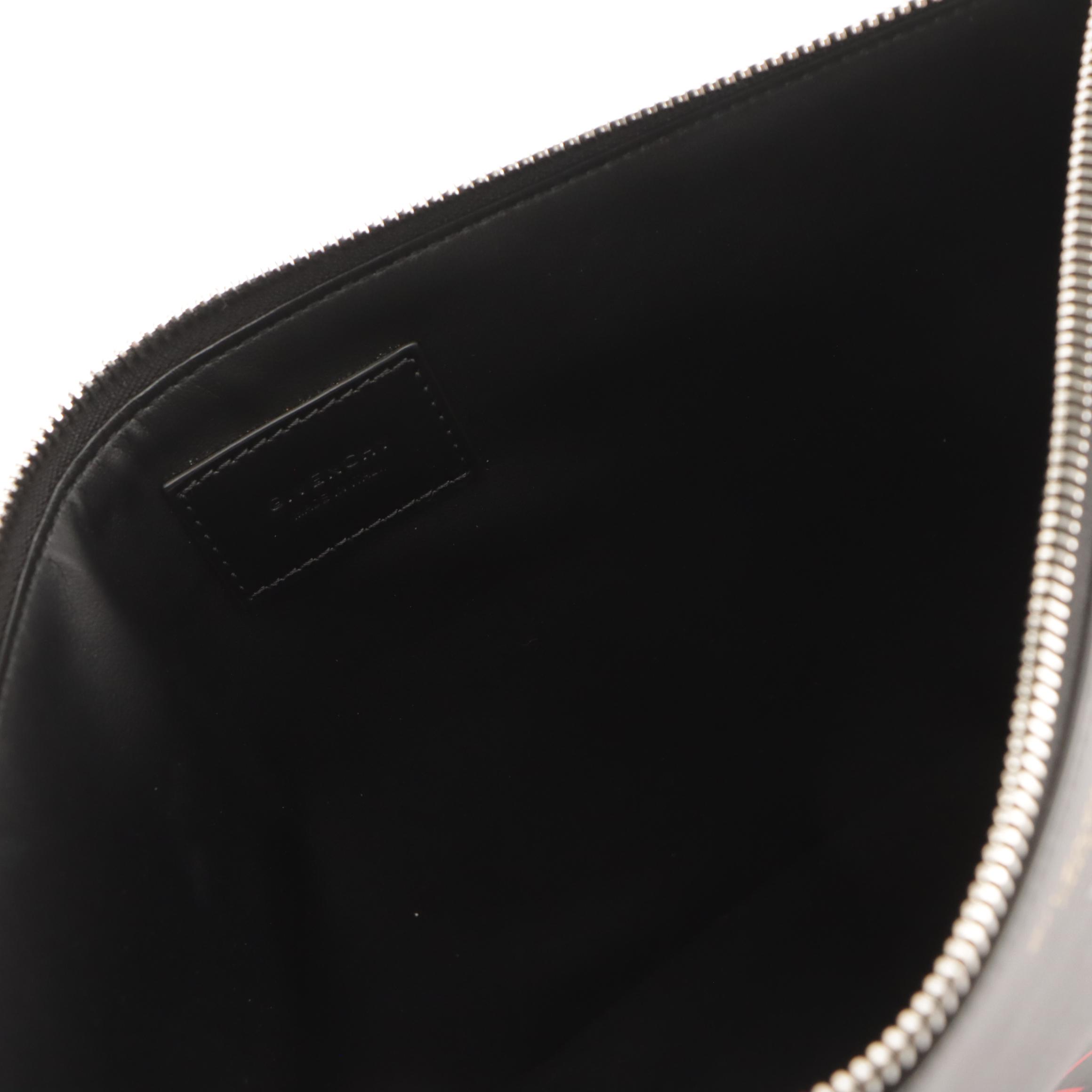 Givenchy Star Zip Clutch in Black Leather