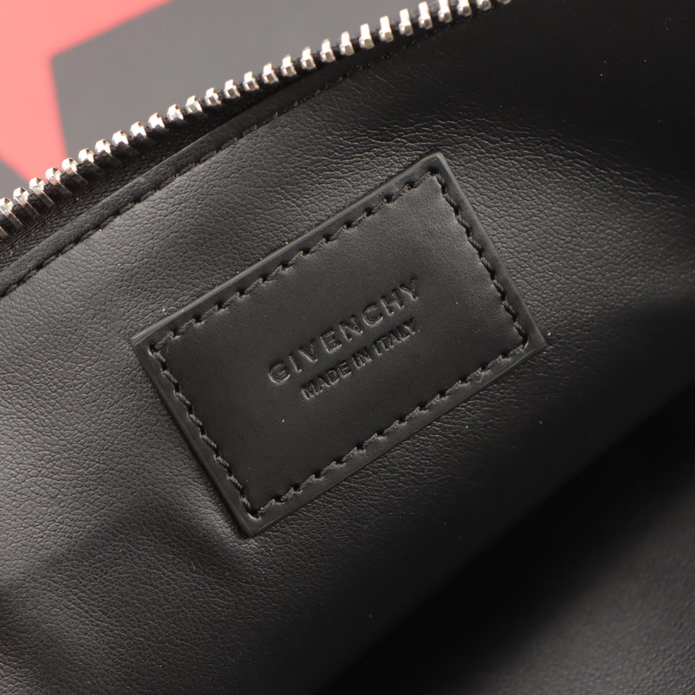 Givenchy Star Zip Clutch in Black Leather