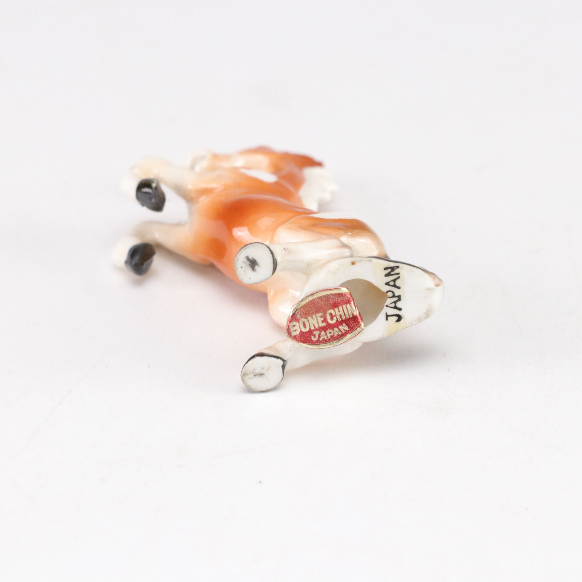 Dietz Red Globe Lantern, Horsehair Brushes, Girl Scout Sash, and More