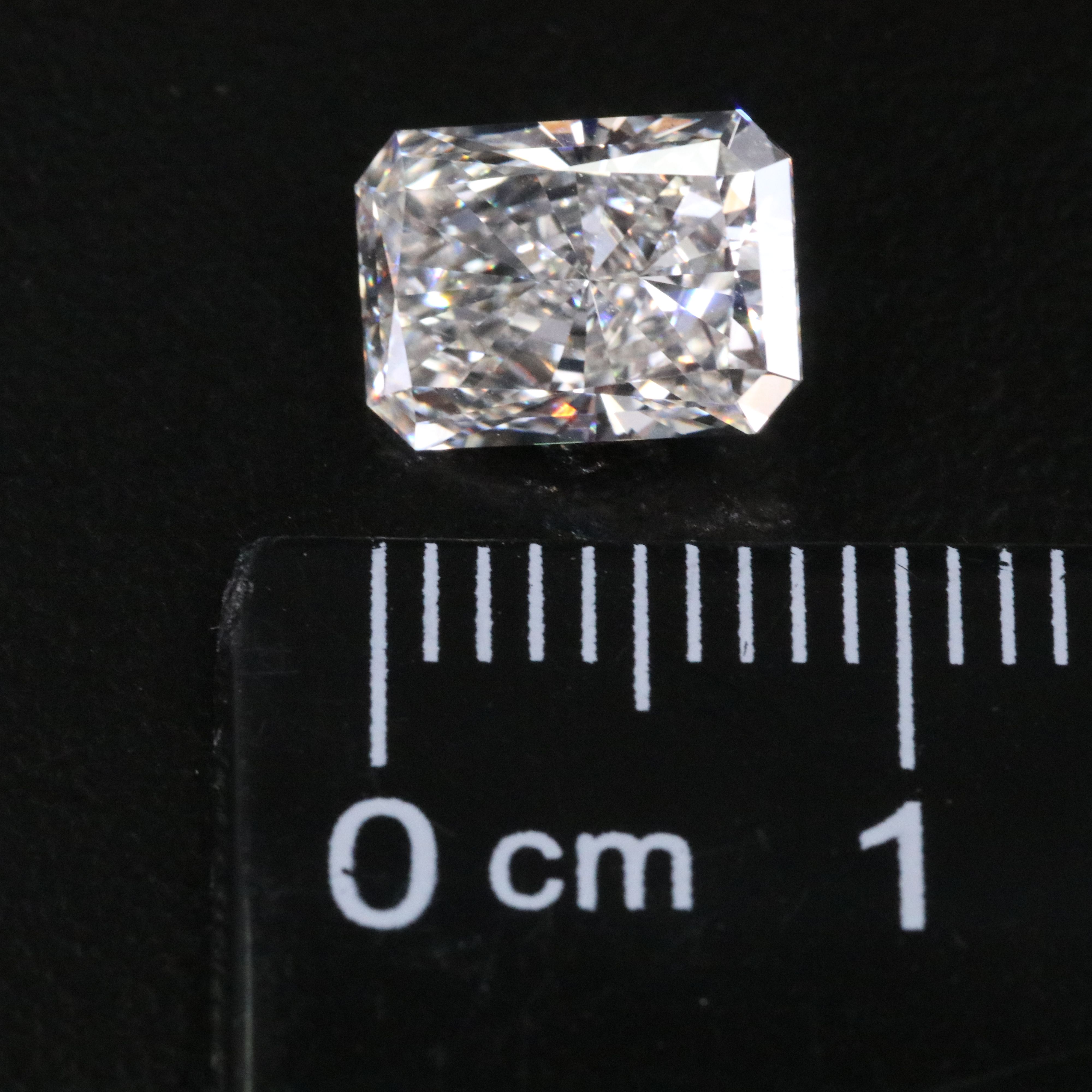 Loose 1.92 CT Lab Grown Diamond with IGI Report