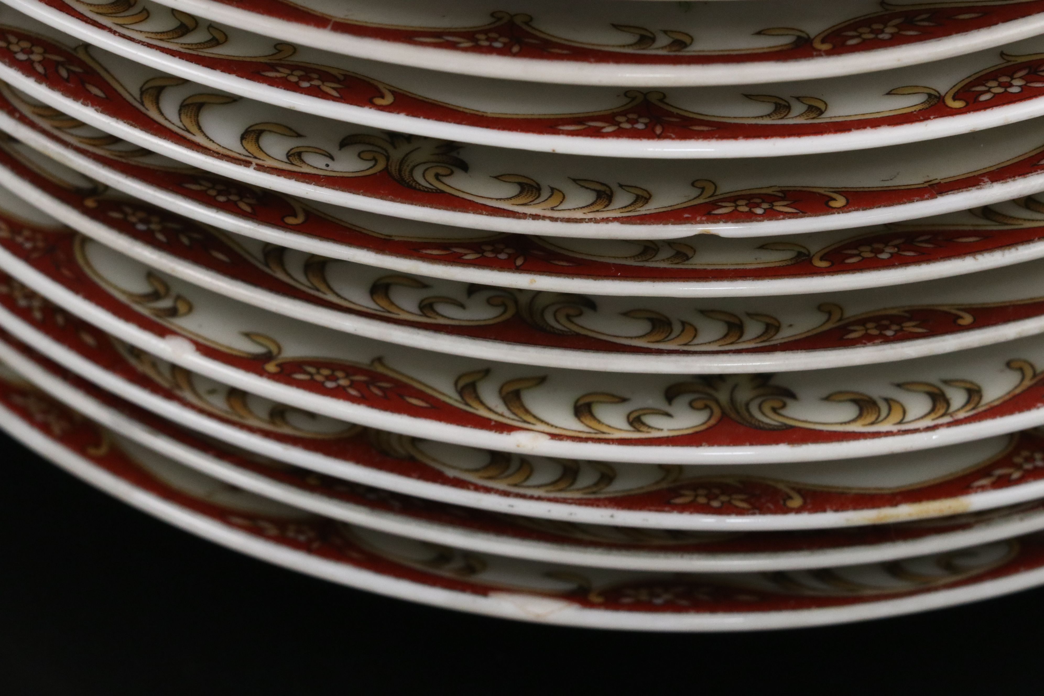 Japanese Empress Porcelain Dinnerware and Serving Pieces, Mid to Late 20th C.