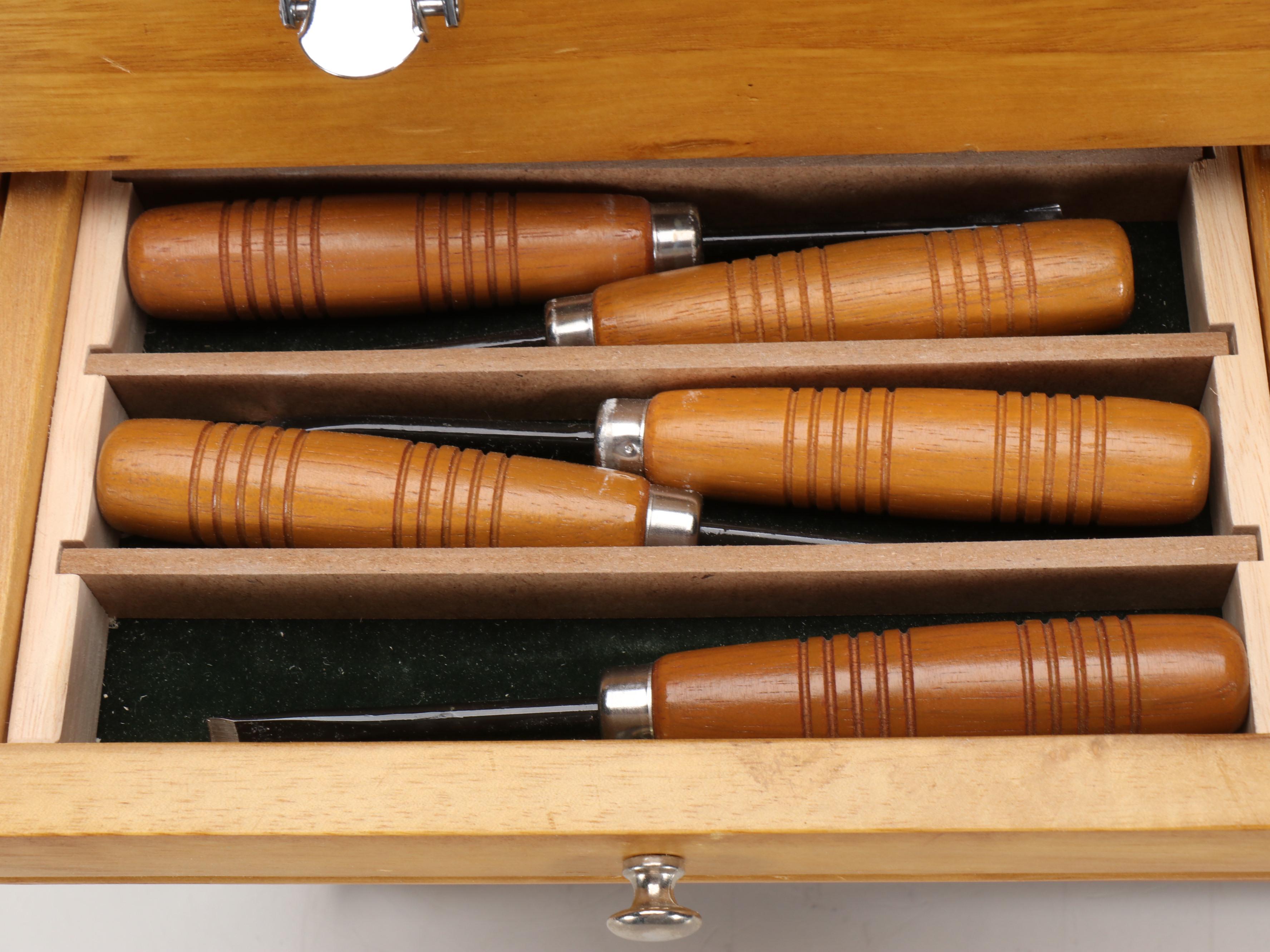 Windsor Design Eight-Drawer Oak Machinist's Chest with Assorted Hand Tools