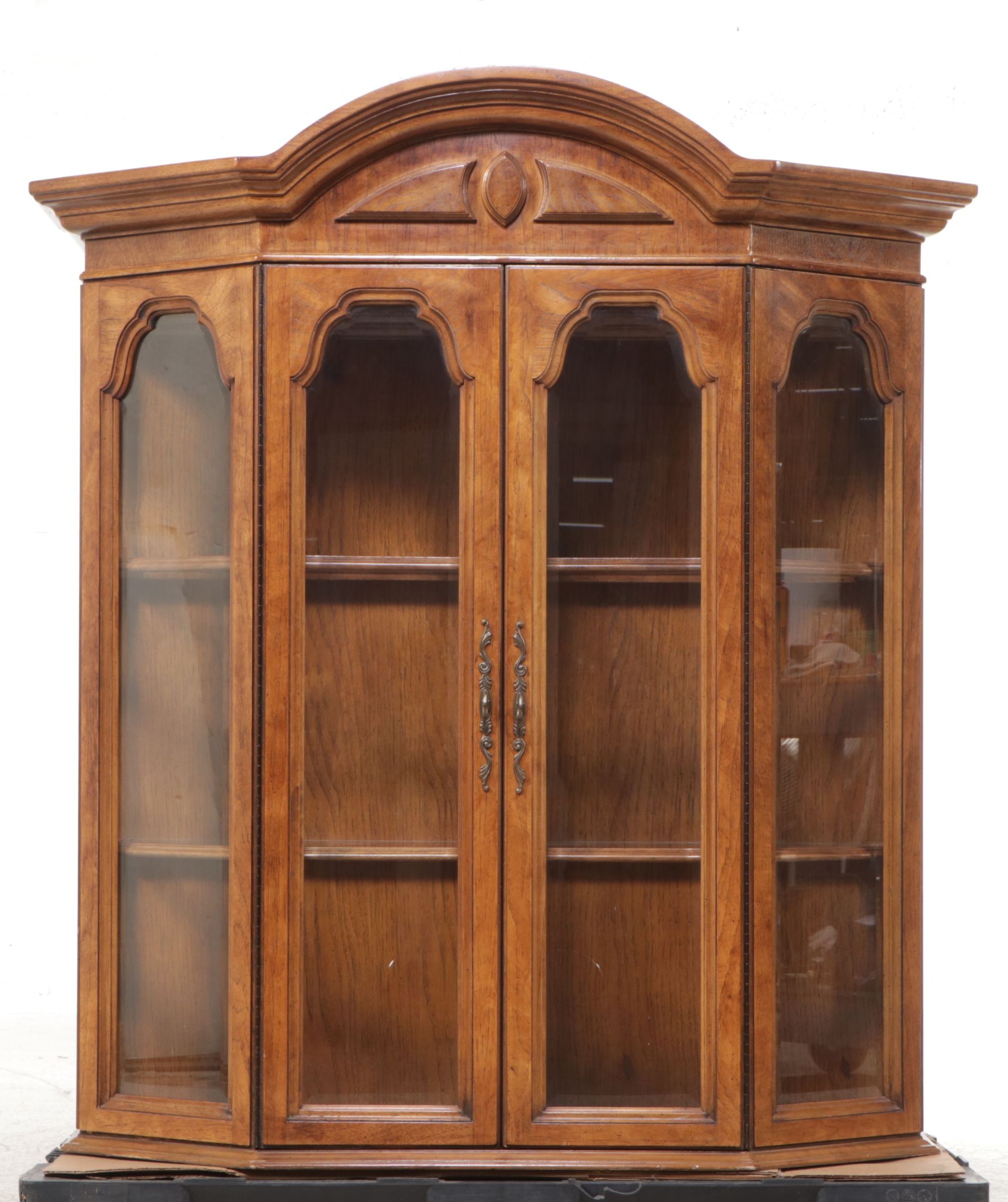 Bernhardt Hibriten Louis XV Style Walnut China Cabinet