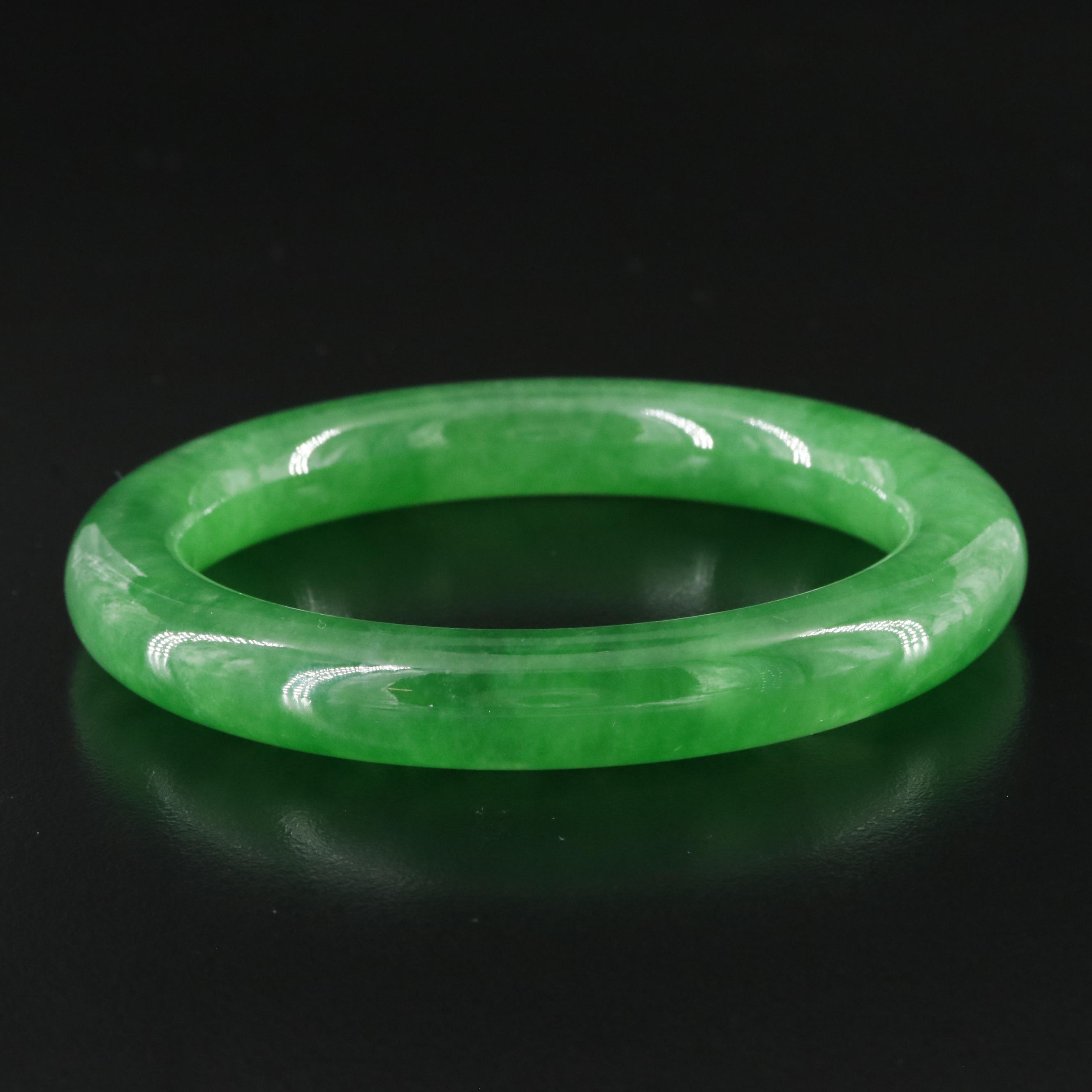 Jadeite Hololith Bangle