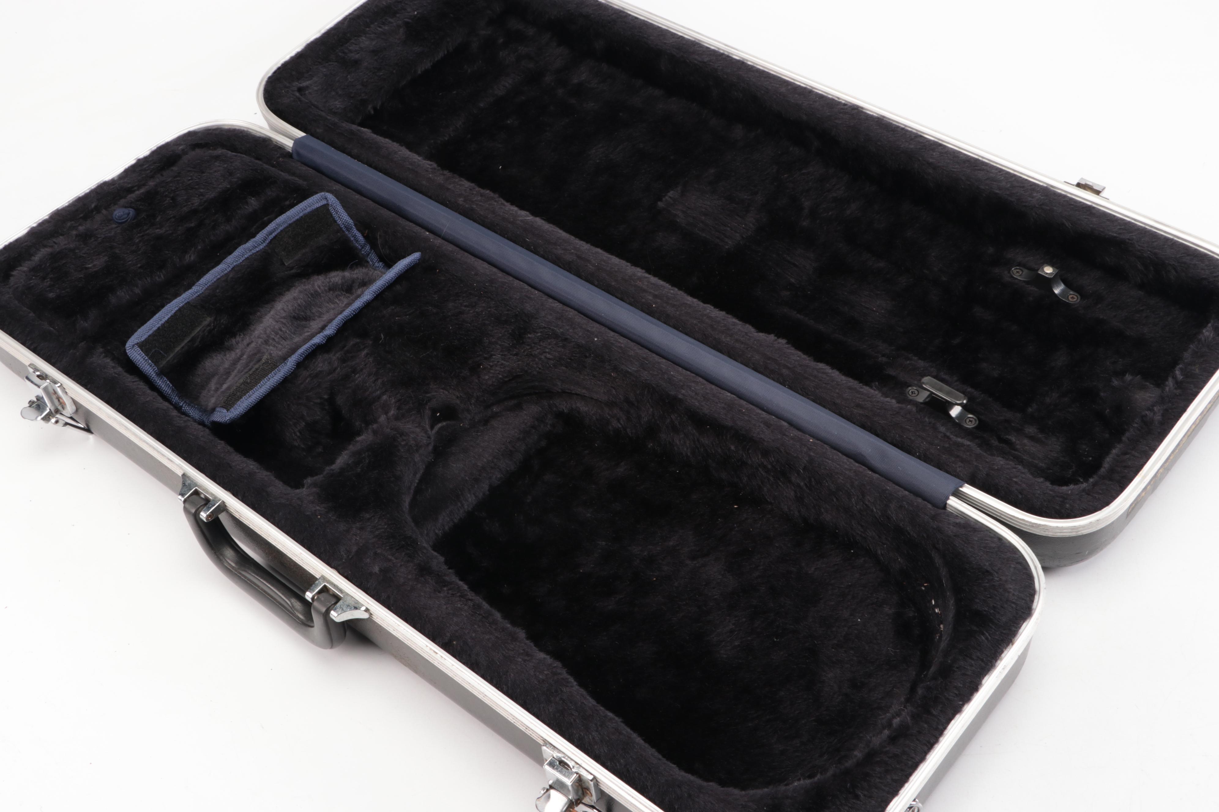 Eastman Wooden 1/2 Size Violin with Bow and Accessories, 2010