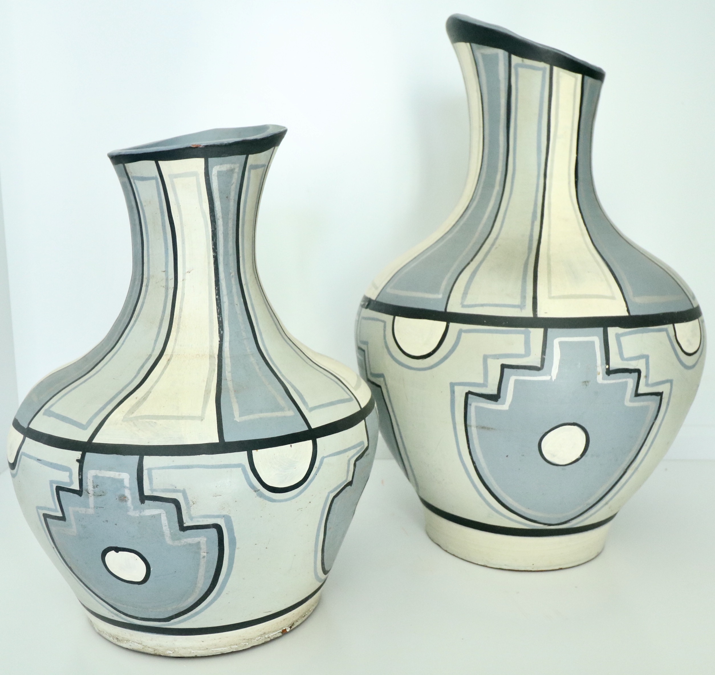 Crestview Home "Fresno" Hand Painted Terracotta Vases and Rustic Wood Bowl