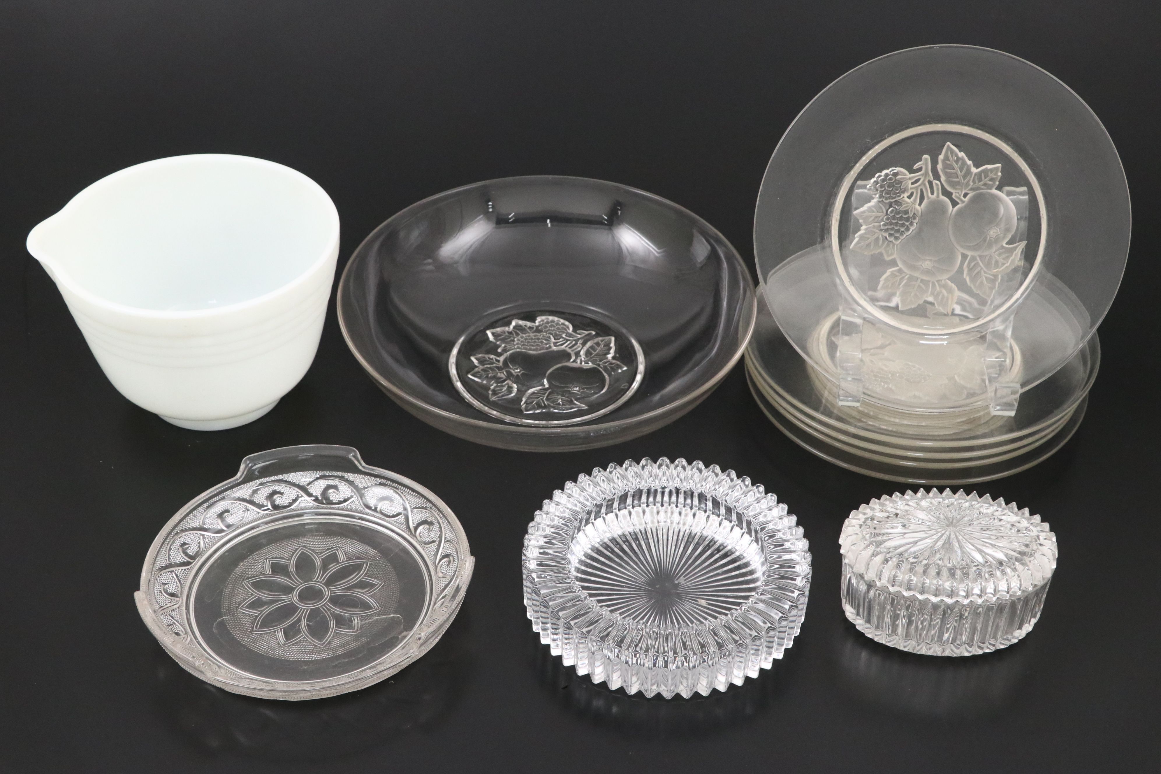 Imperial "Intaglio Fruit" Plates and Bowl with Other Tableware, 20th Century
