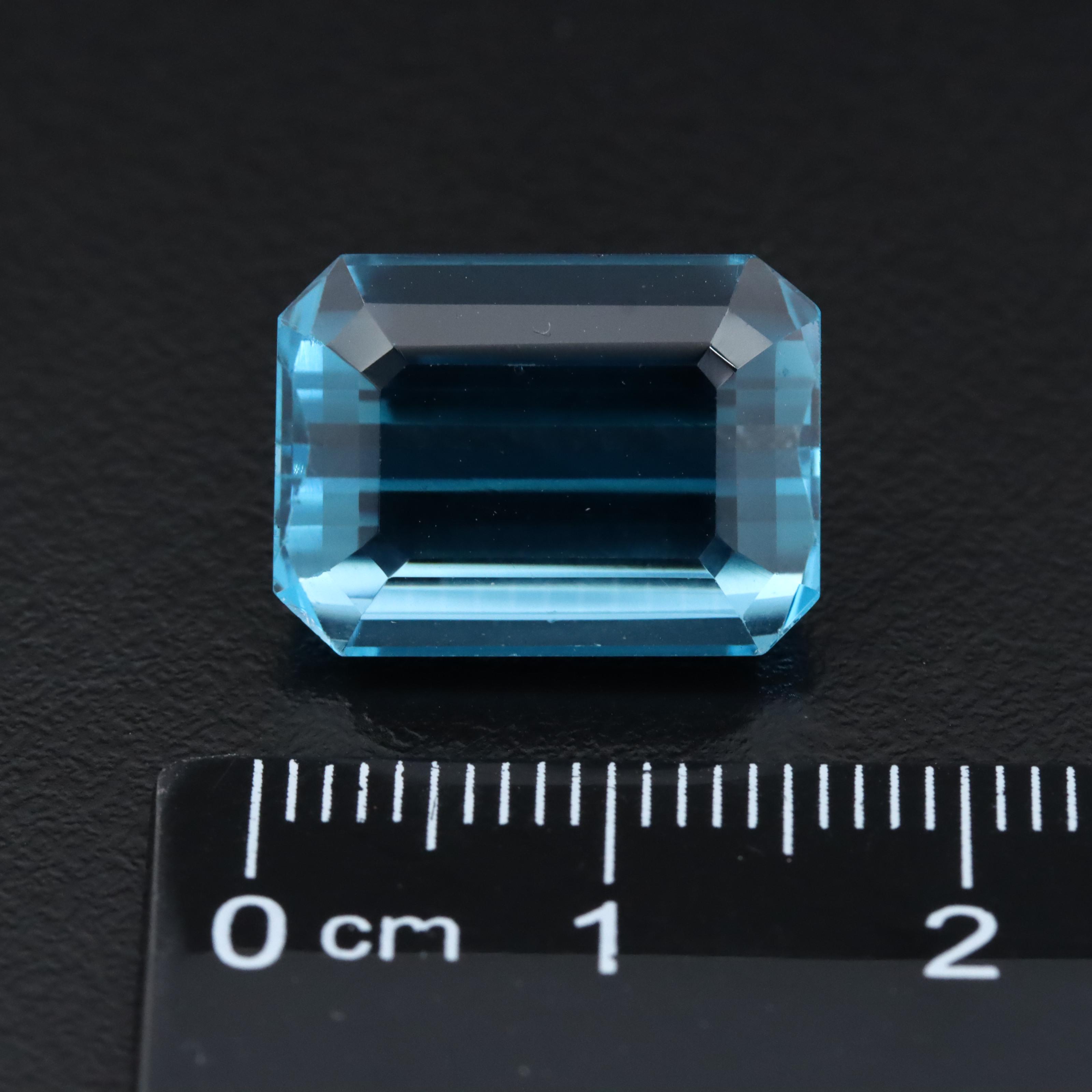 Loose 15.78 CT Topaz