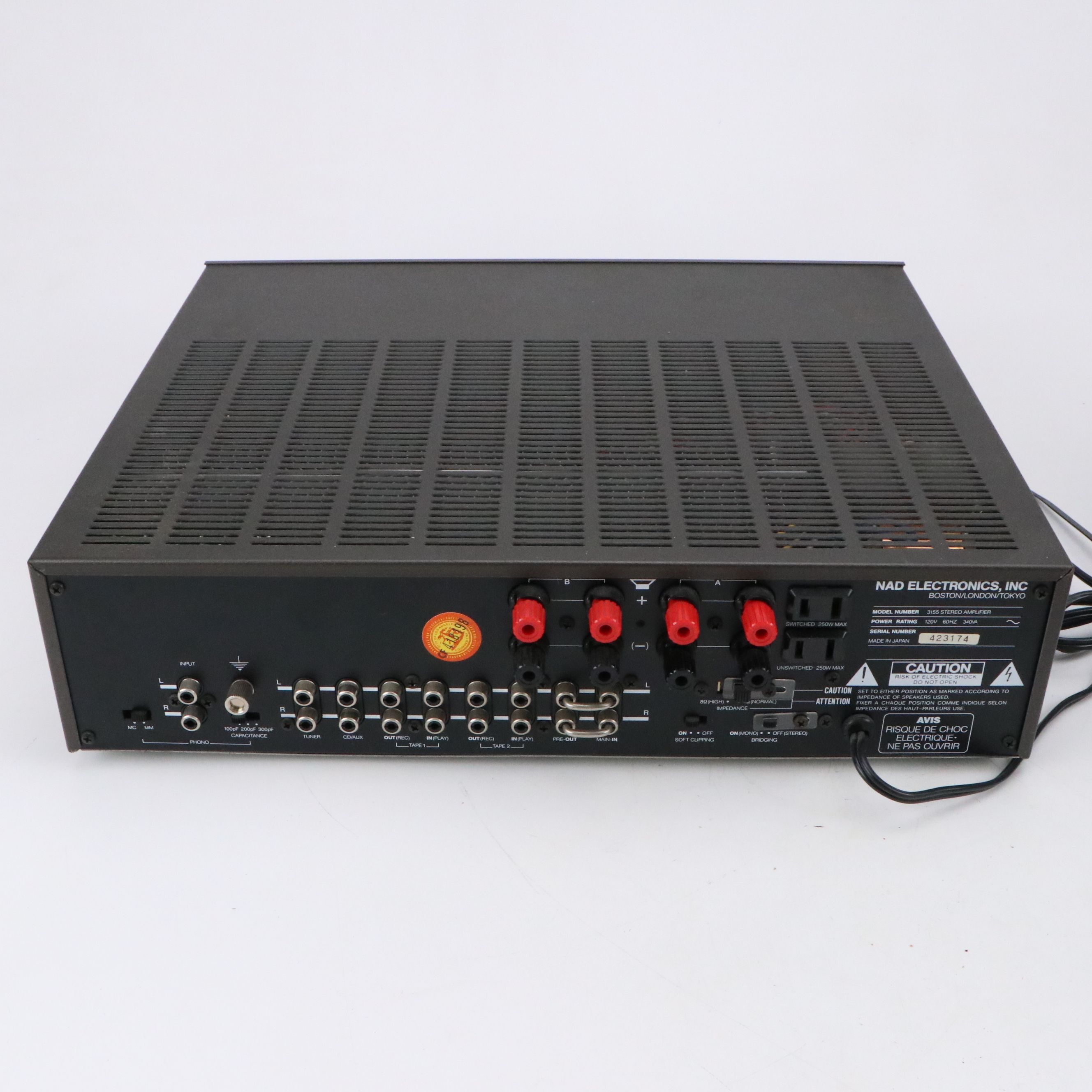 NAD 3155 Stereo Amplifier with Onkyo DX-C390 Compact Disc Changer