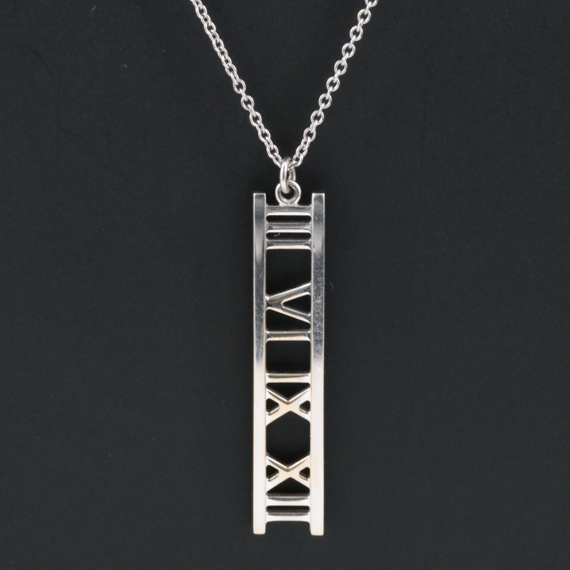 Tiffany & Co. Atlas 18K Vertical Bar Necklace