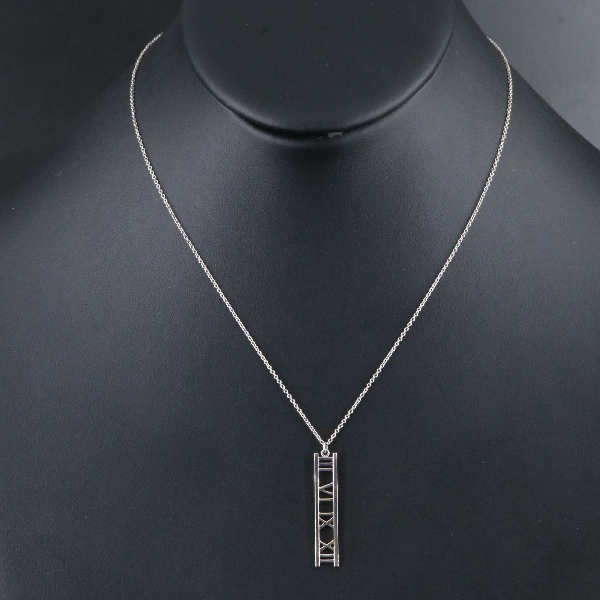 Tiffany & Co. Atlas 18K Vertical Bar Necklace