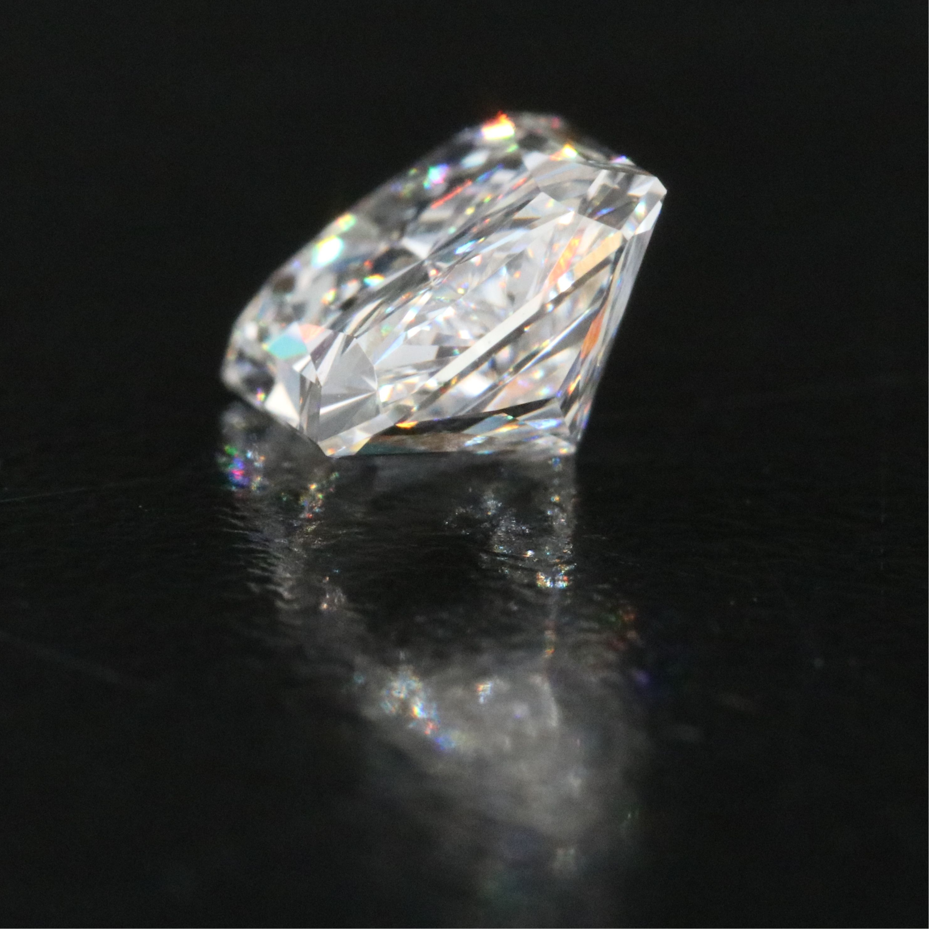 Loose 1.87 CT Lab Grown Diamond with IGI Report
