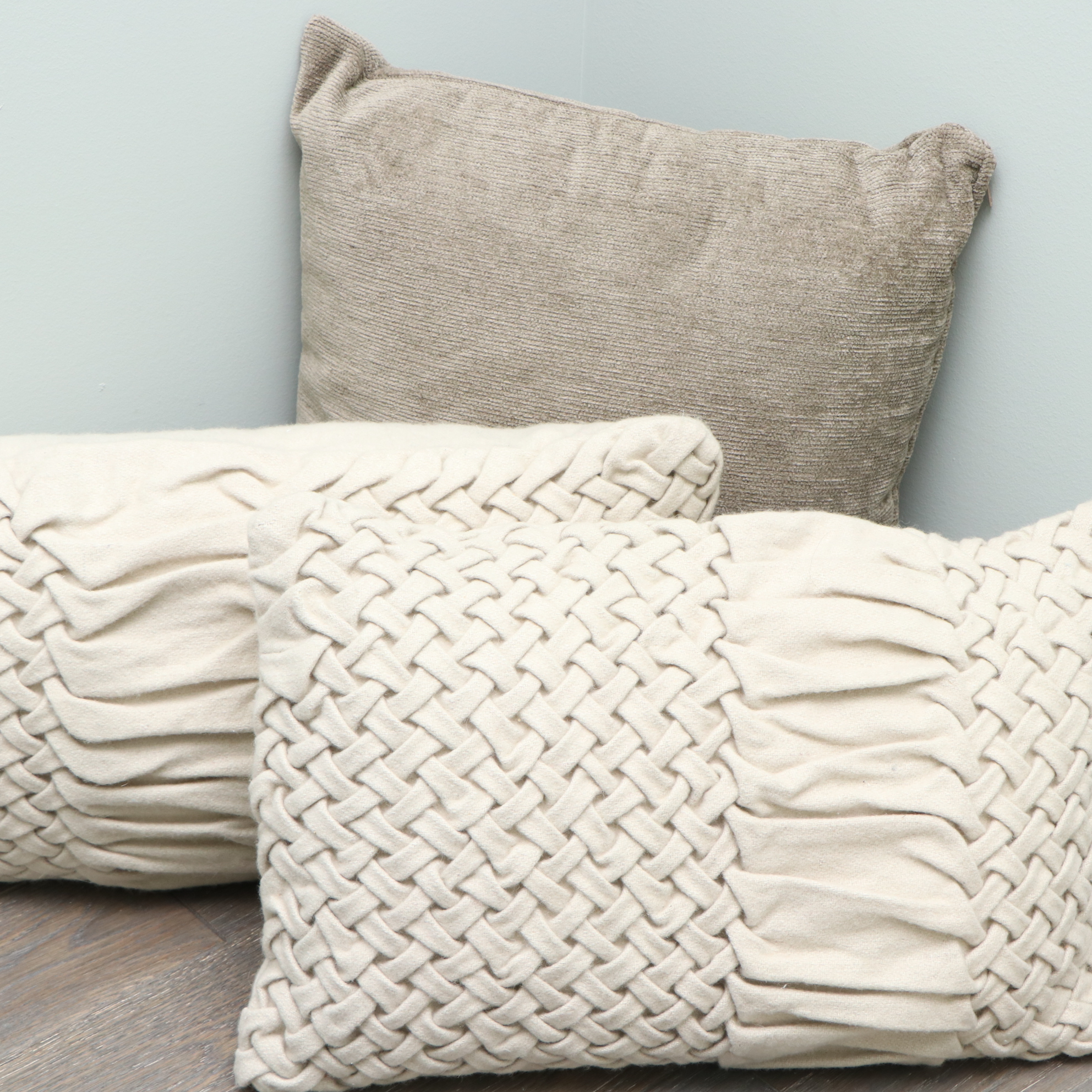 Safavieh Cotton Throw, Surya Accent Pillows, Baskets and Bathroom Accessories