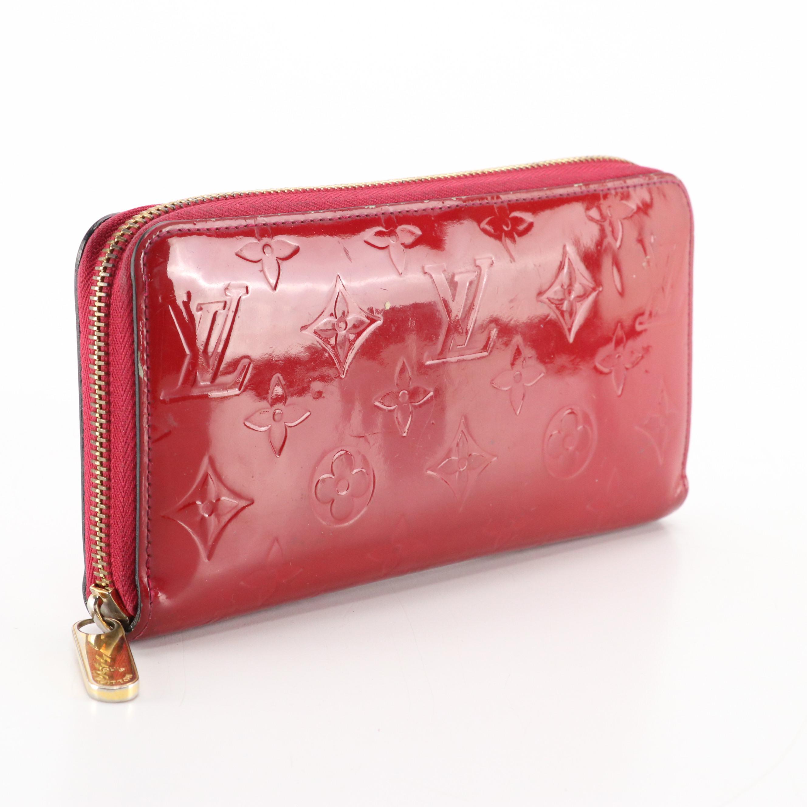 Louis Vuitton Zippy Wallet in Red Monogram Vernis with Box