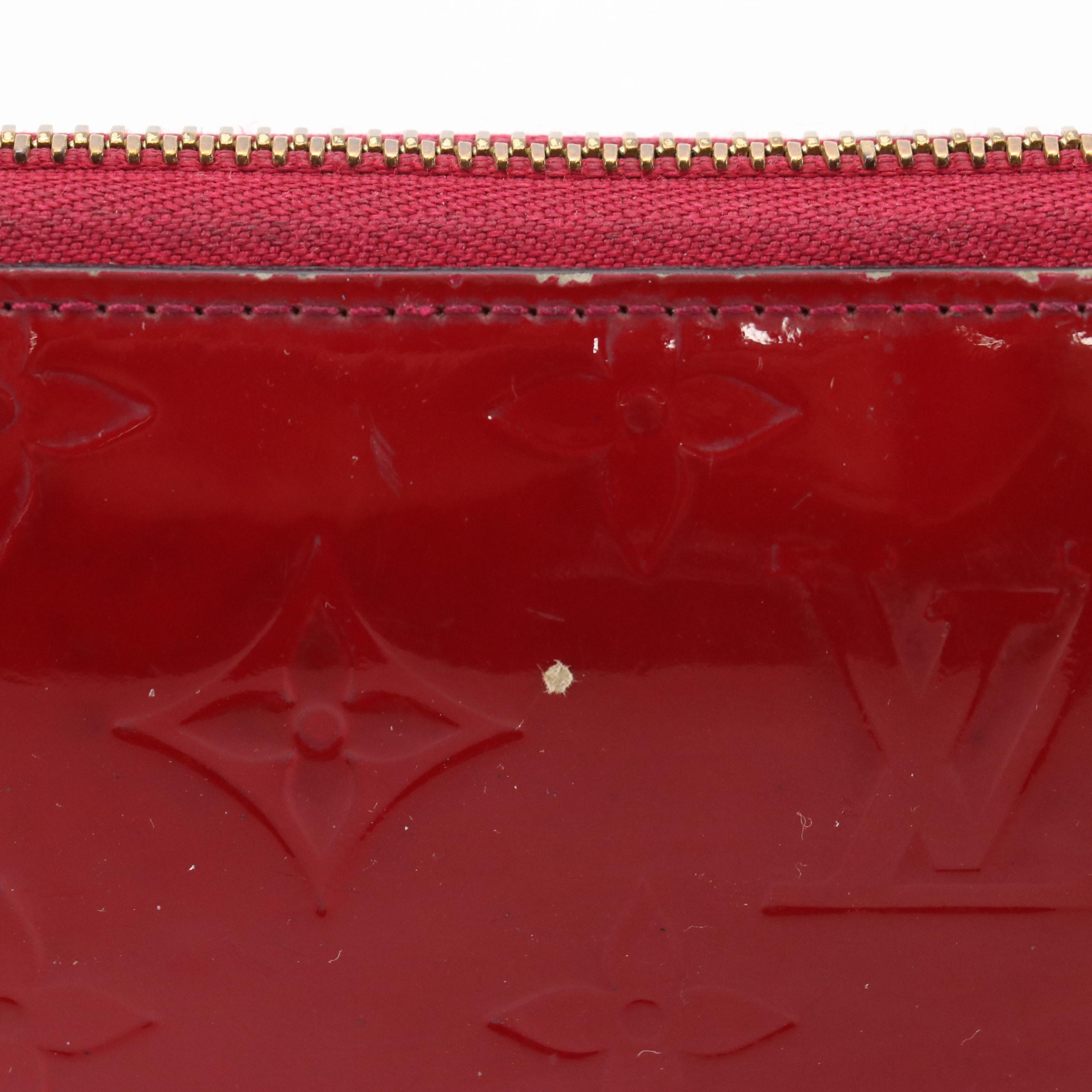 Louis Vuitton Zippy Wallet in Red Monogram Vernis with Box