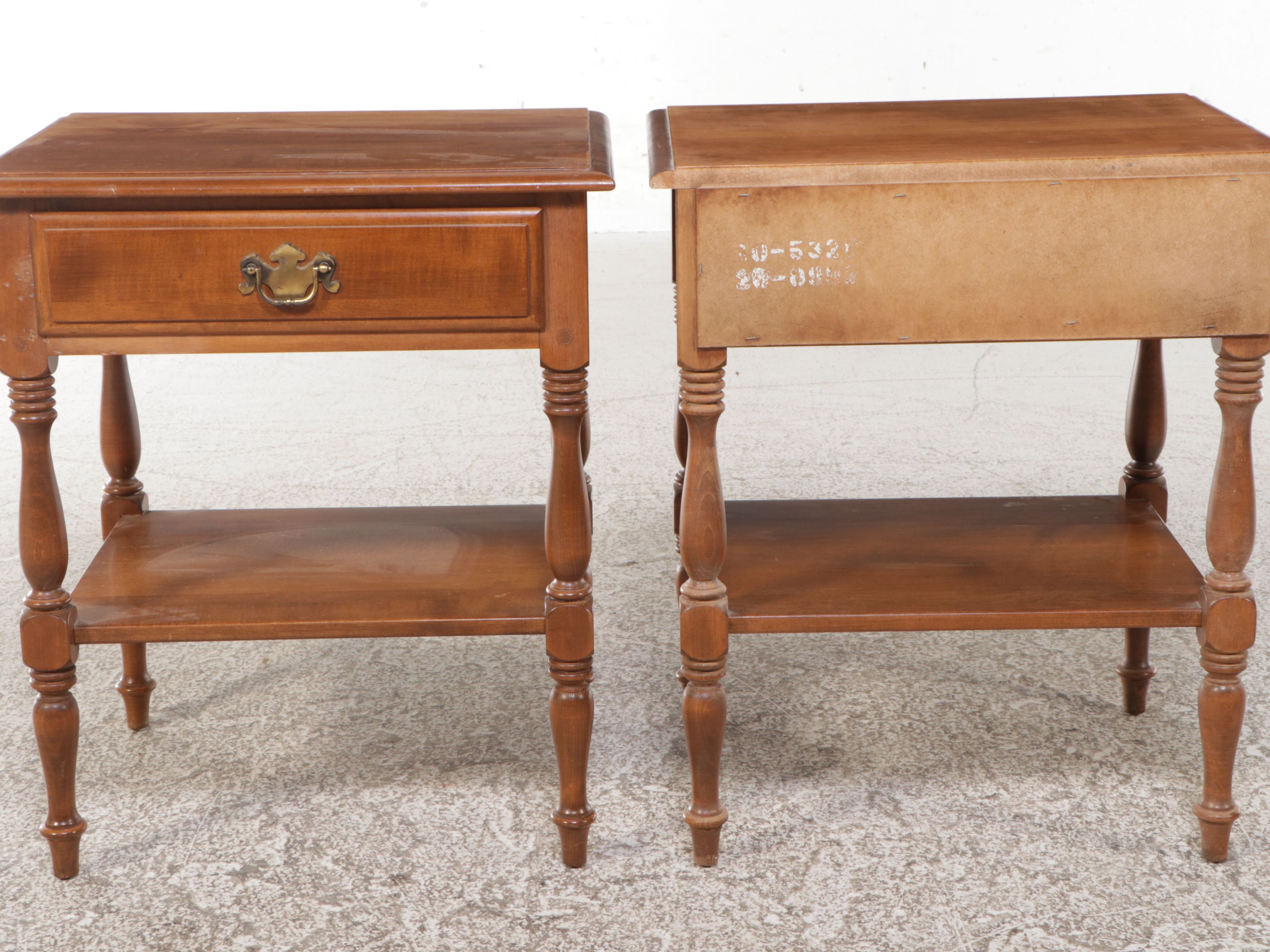 Ethan Allen Colonial Style Maple Queen Bed with Nightstands