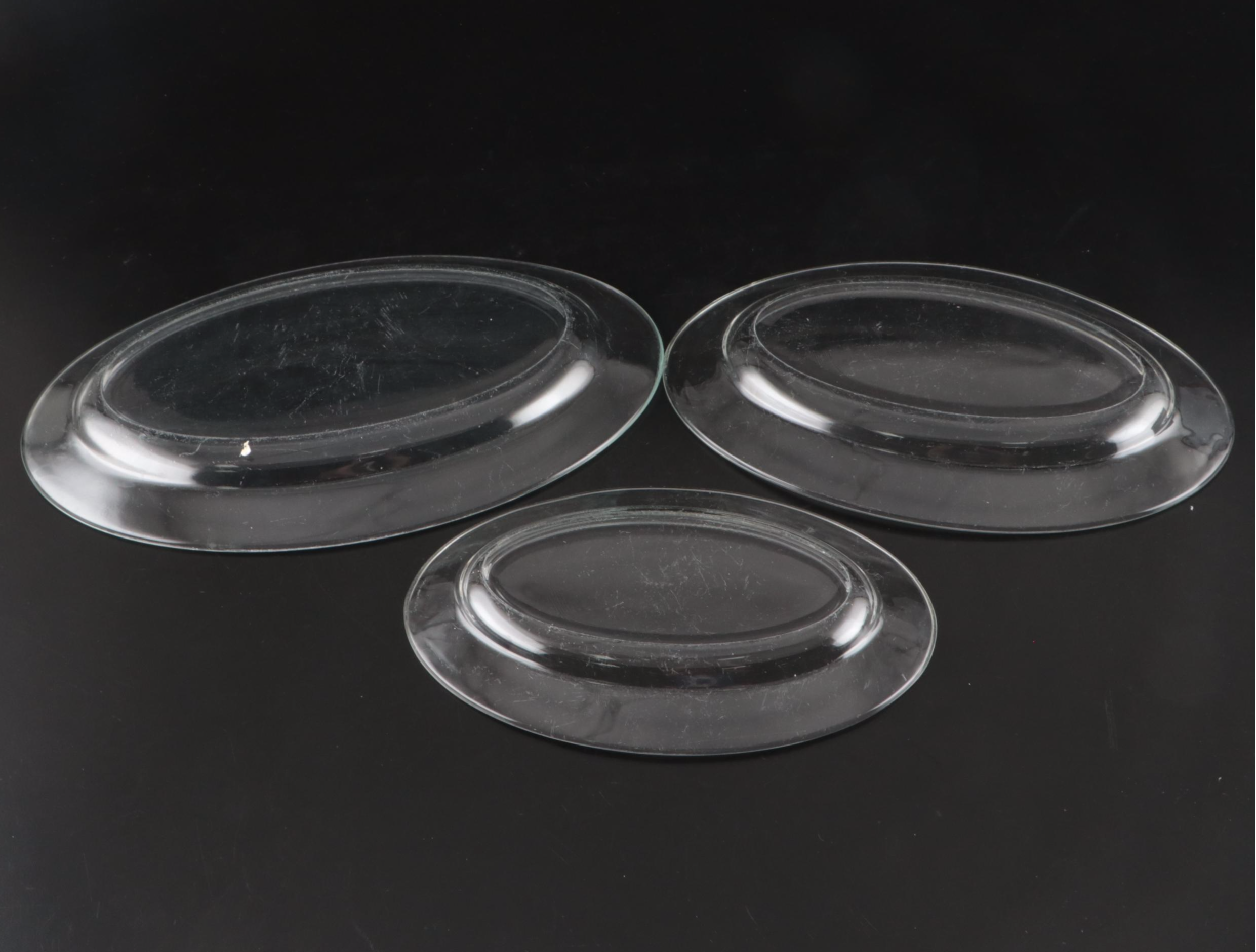 Cordon Bleu Ceramic Ramekins, Pillivuyt Ceramic Pie Pans, and Ceramic Serveware