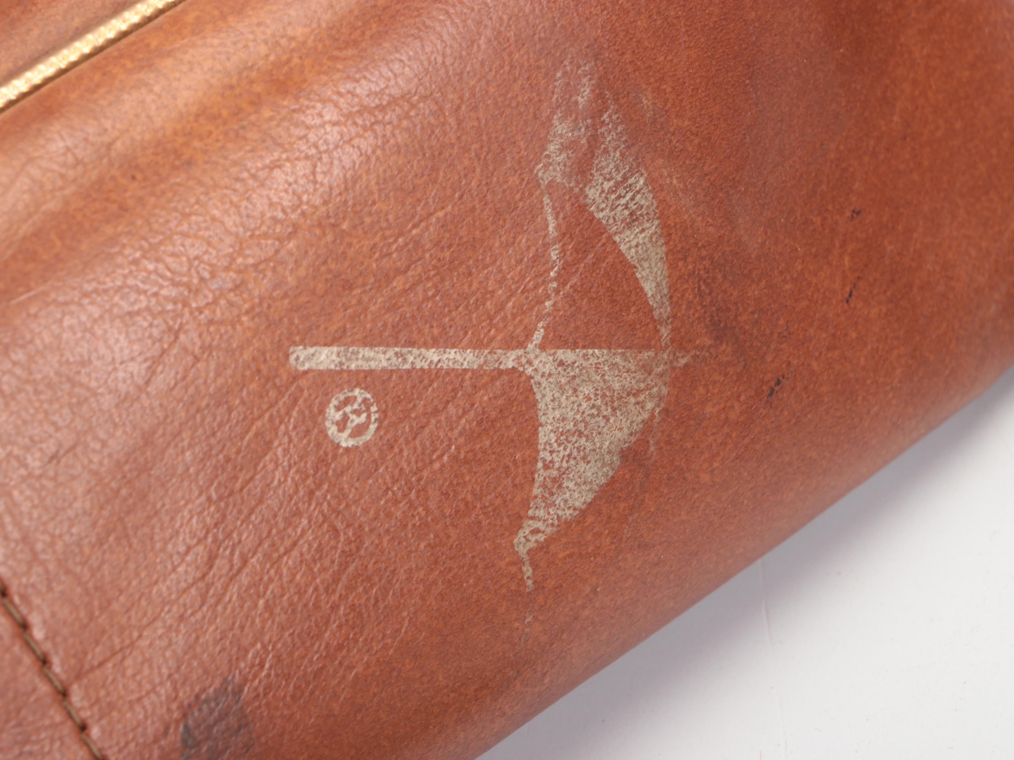 Leather Golf Head Covers, Brinkman Q-Beam Sport Lite, and More Sport Equipment