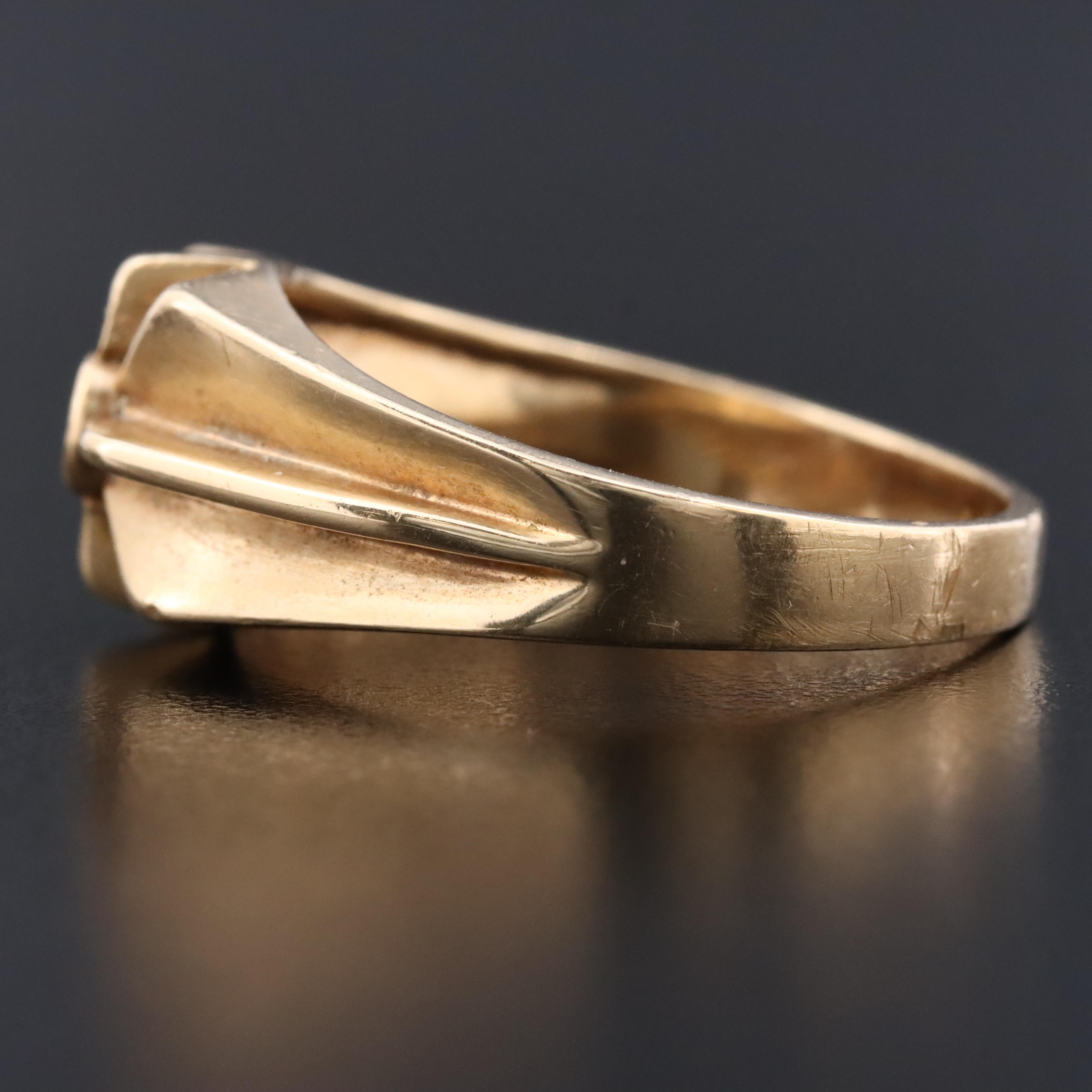 14K 0.12 CT Diamond Solitaire Starburst Ring