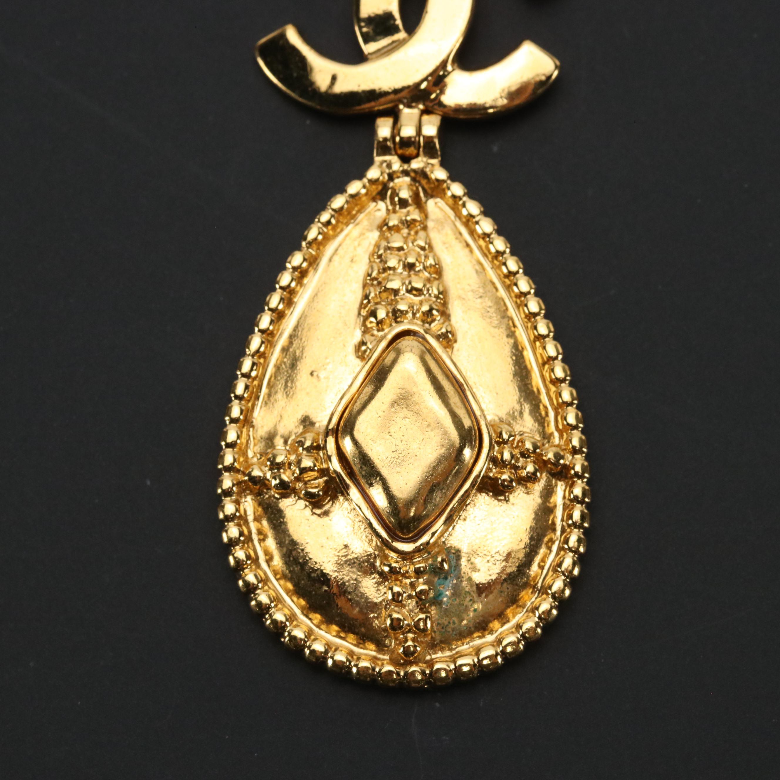 Chanel CC Teardrop Pendant Necklace