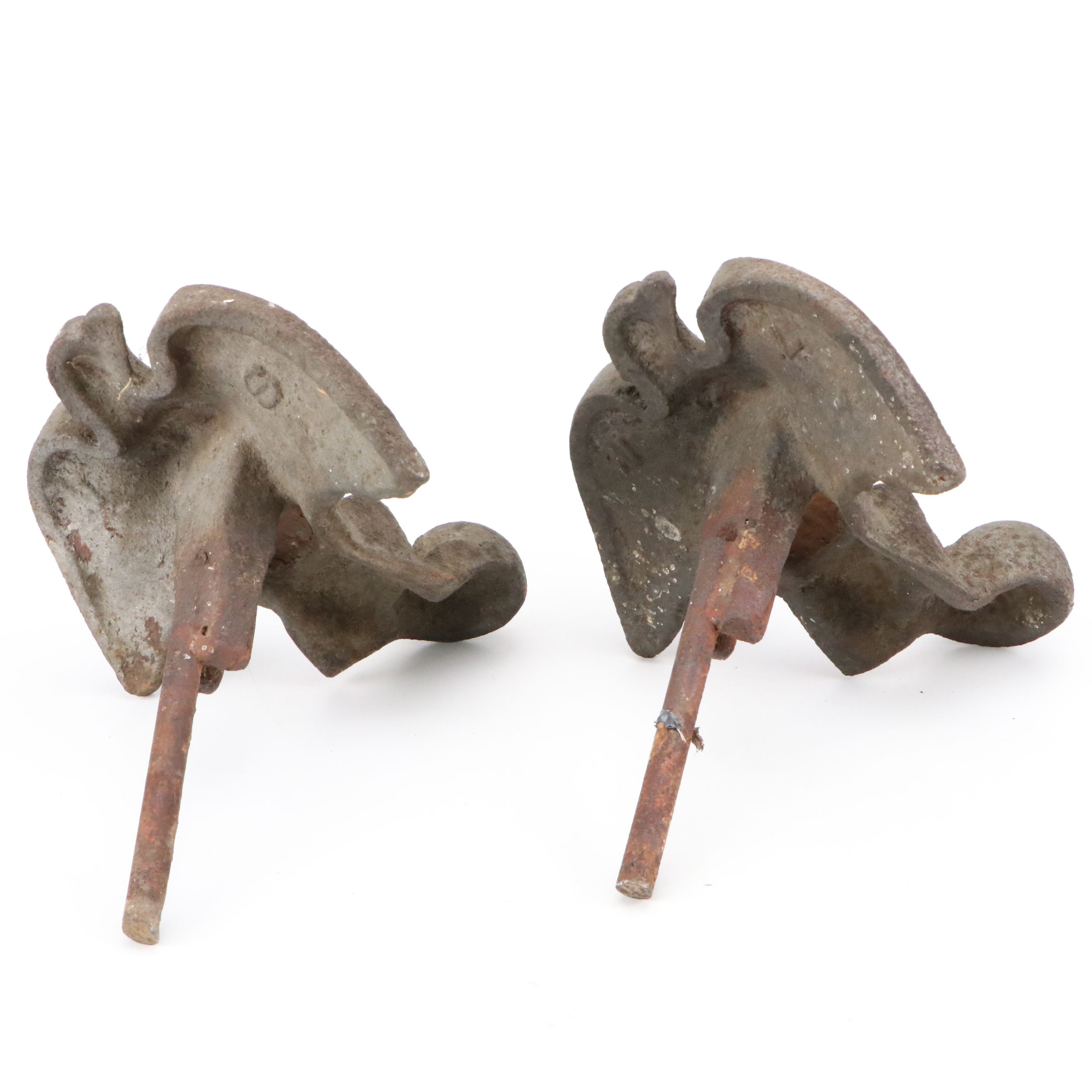 Victorian Salvaged Cast Iron Eagle Bathtub Feet, Late 19th/Early 20th Century