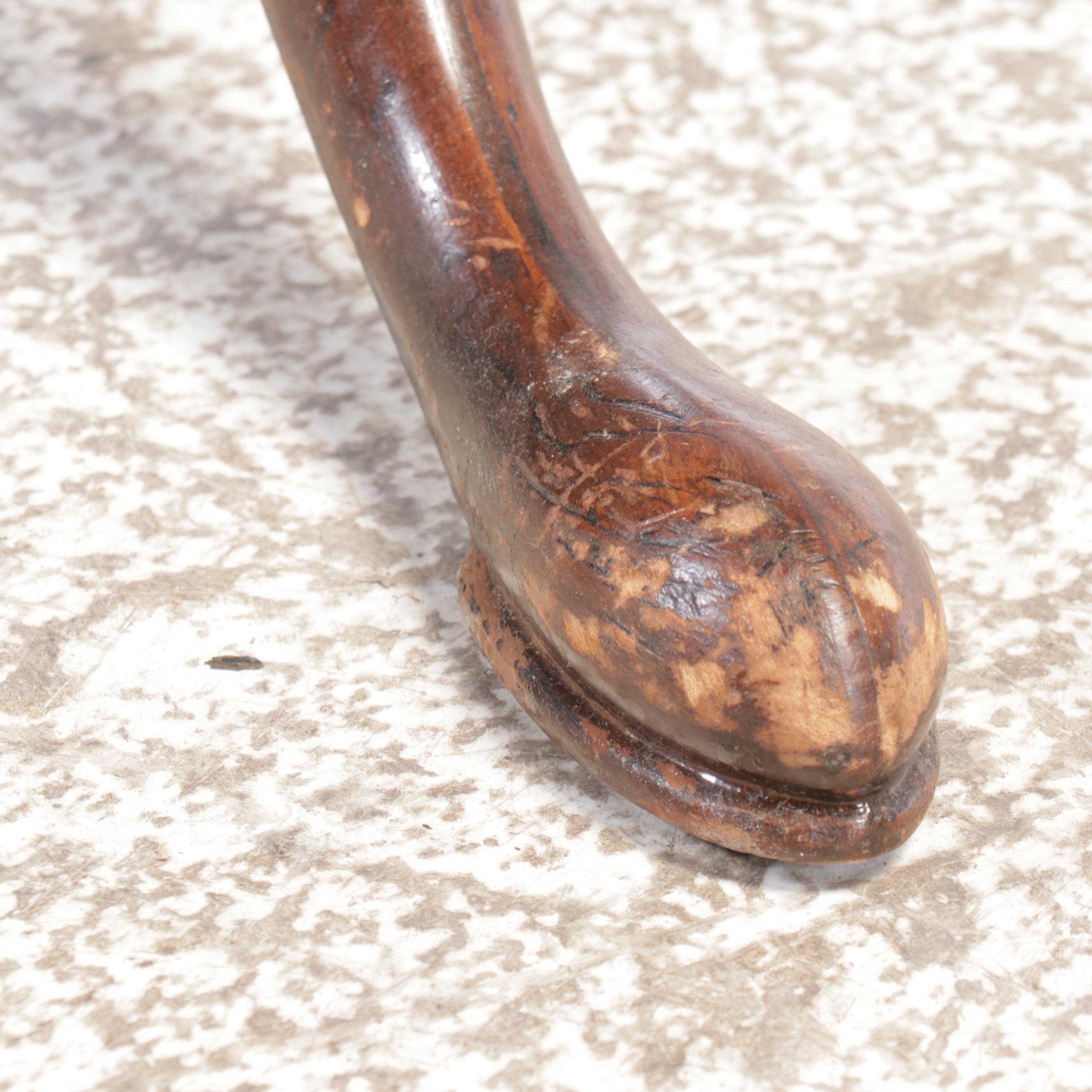 Imperial Furniture Chippendale Style Walnut Stand