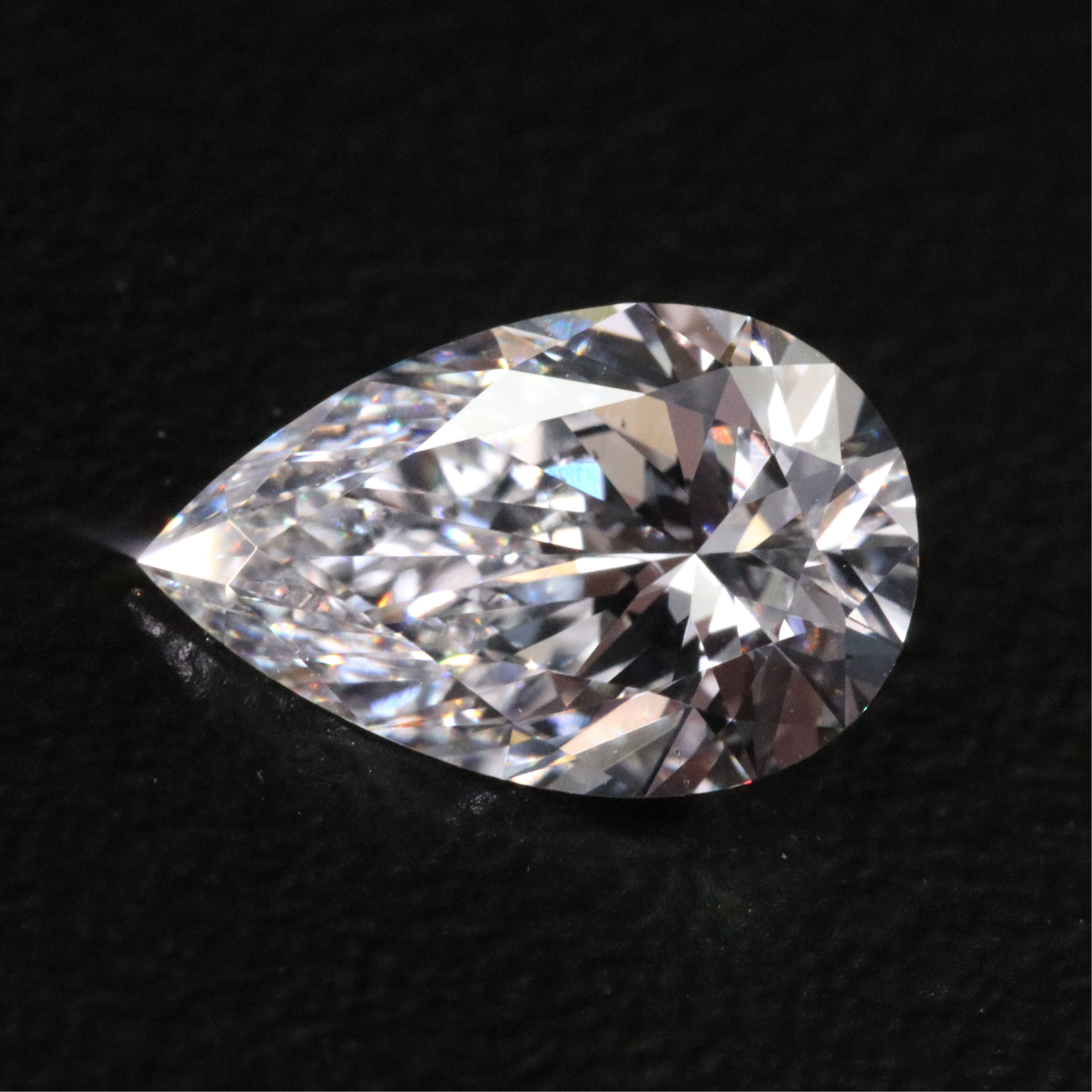 Loose 1.31 CT Lab Grown Diamond with IGI Report