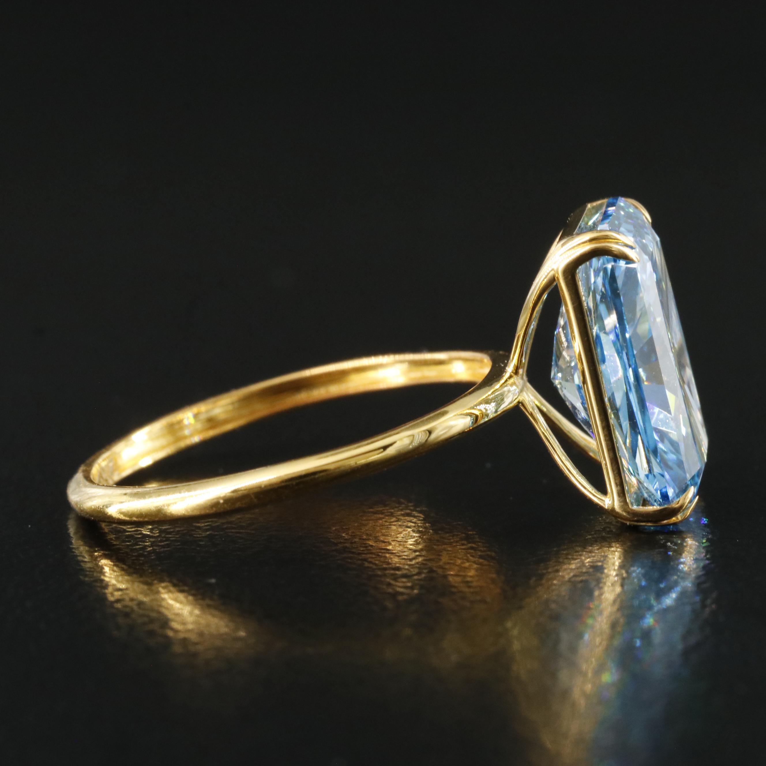 18K 5.02 CT Fancy Vivid Blue Lab Grown Diamond Solitaire Ring with IGI Report