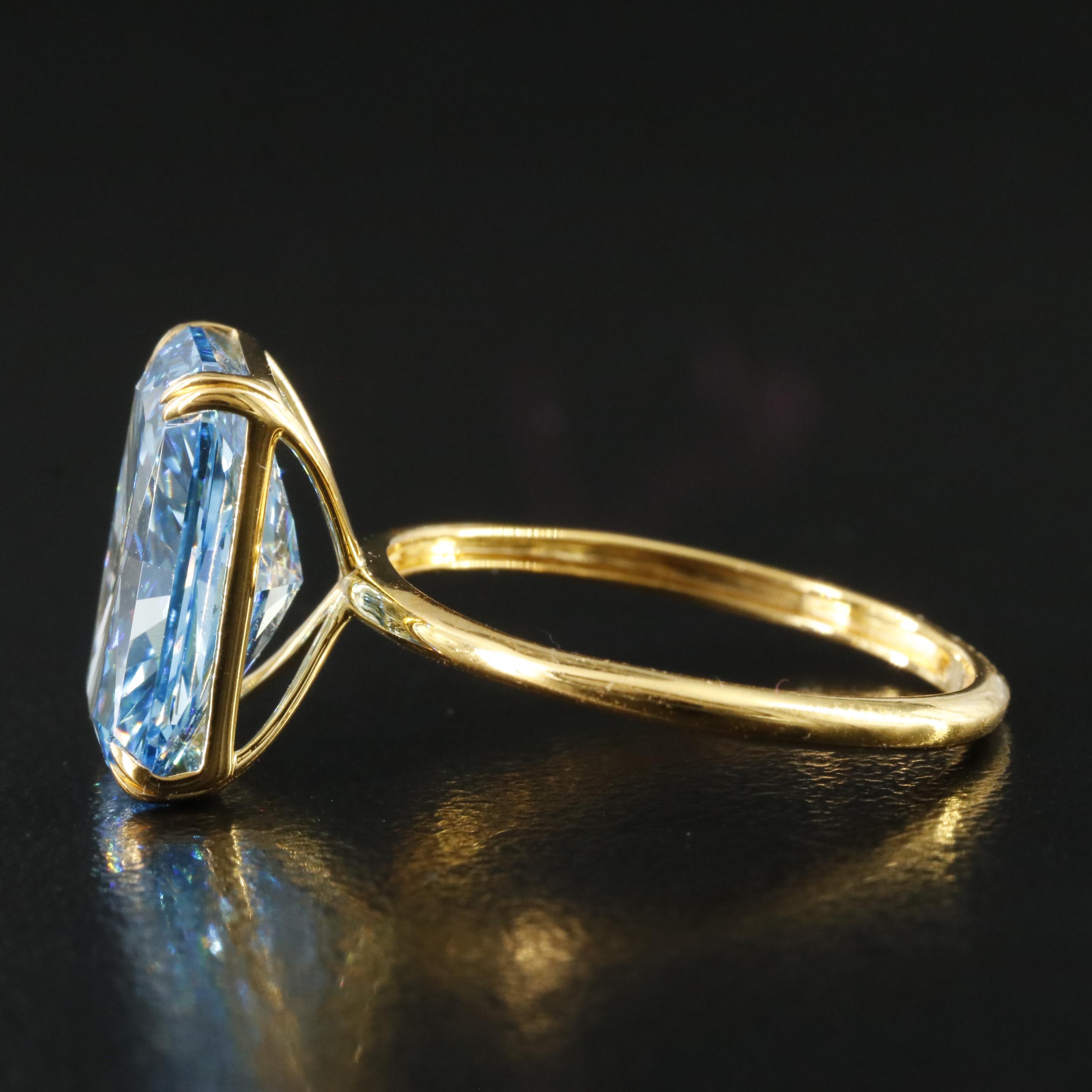18K 5.02 CT Fancy Vivid Blue Lab Grown Diamond Solitaire Ring with IGI Report