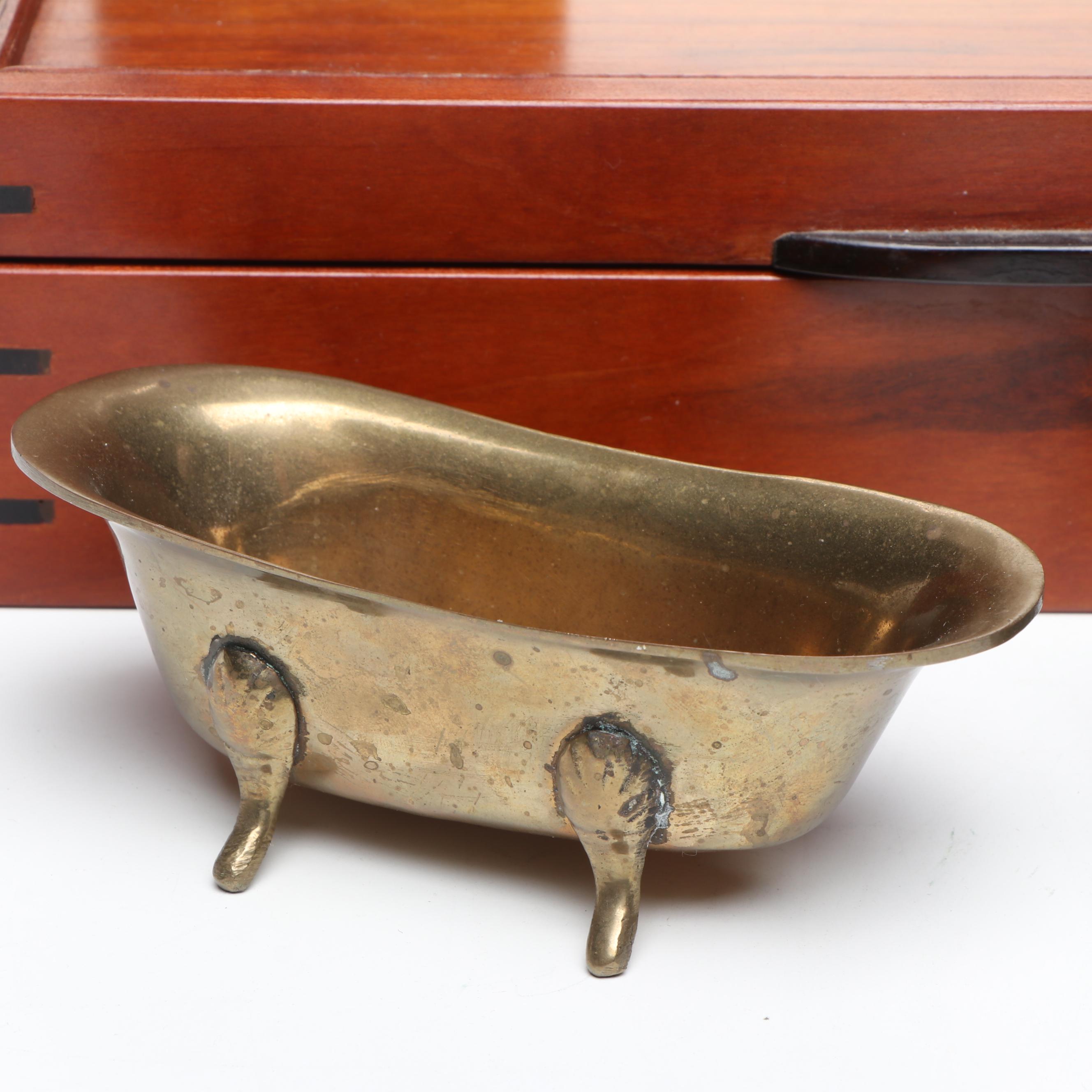 Westland "Moonet" Cow Parade Figurine with Decorated Boxes and Other Décor