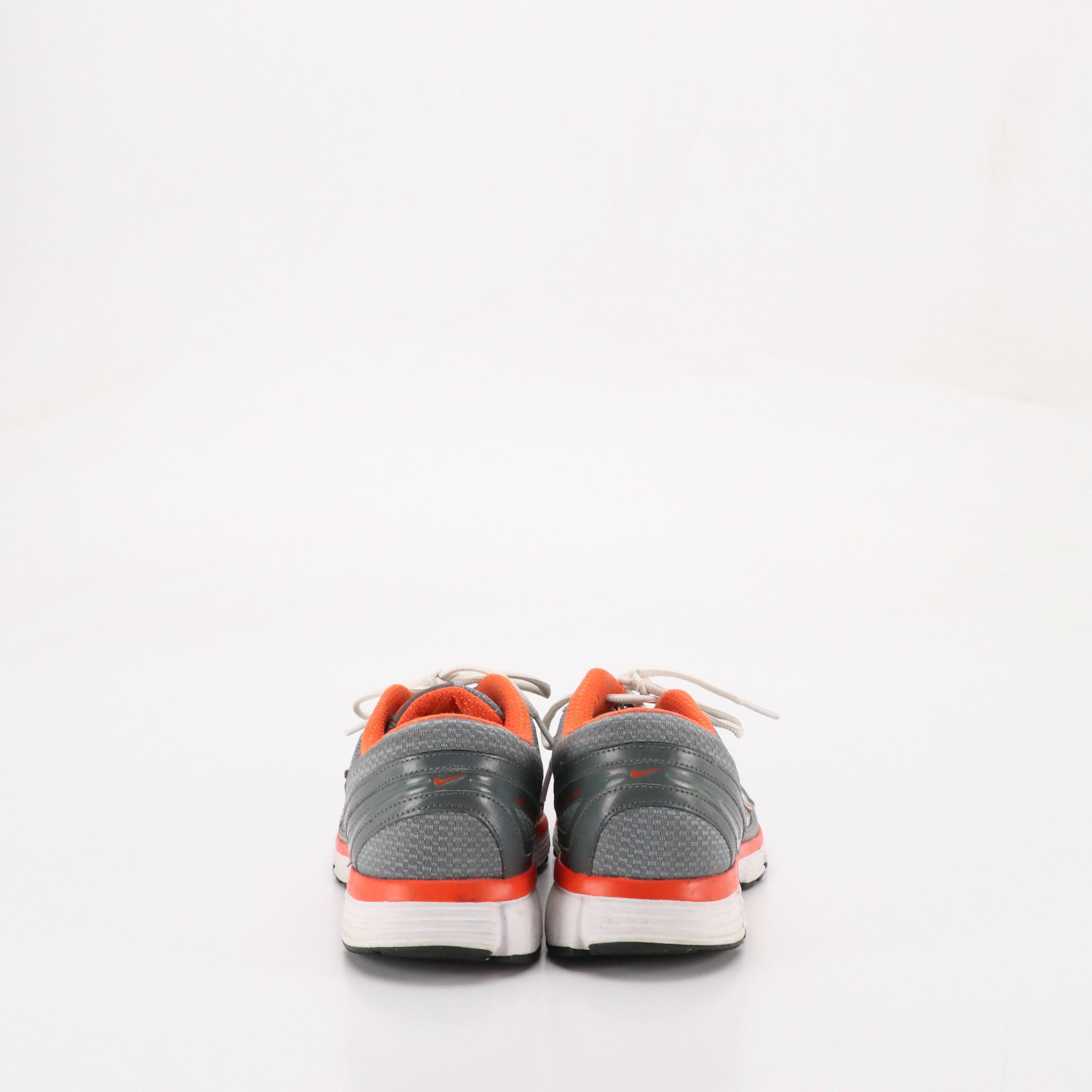 Men's Nike Dual Fusion ST Sneakers, Puma Socks, and Copper Fit Compression Hose