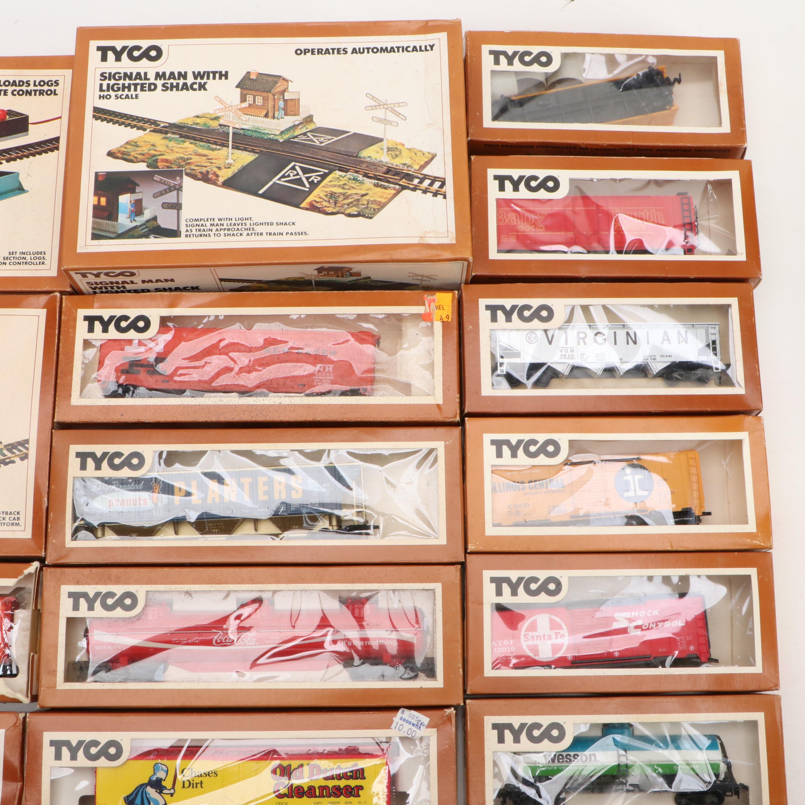 Tyco HO Scale Train Cars and Track Accessories, Late 20th Century