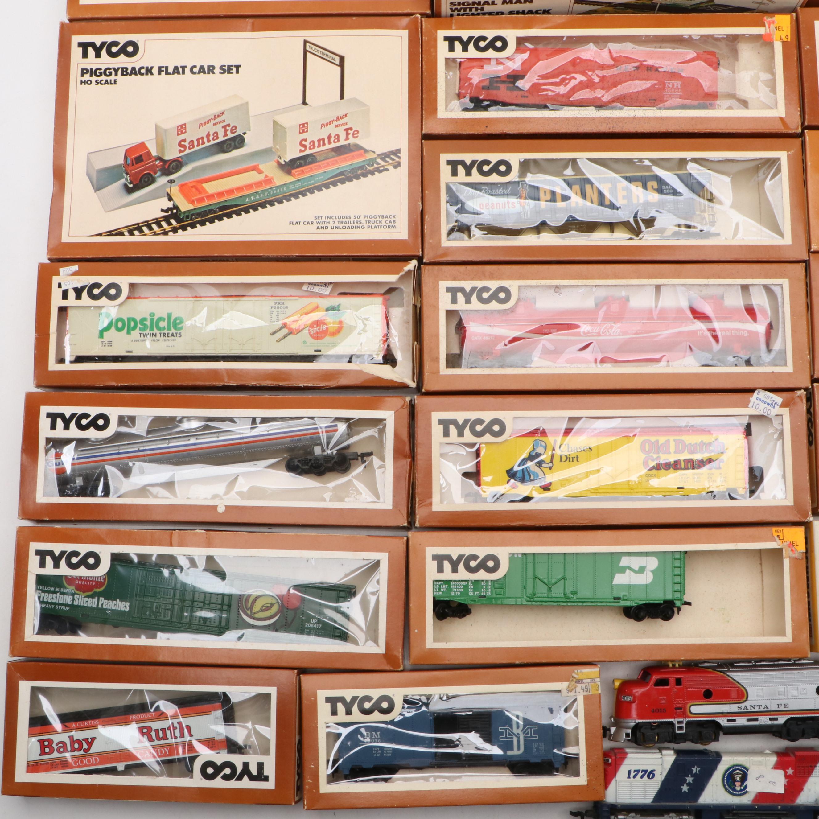 Tyco HO Scale Train Cars and Track Accessories, Late 20th Century
