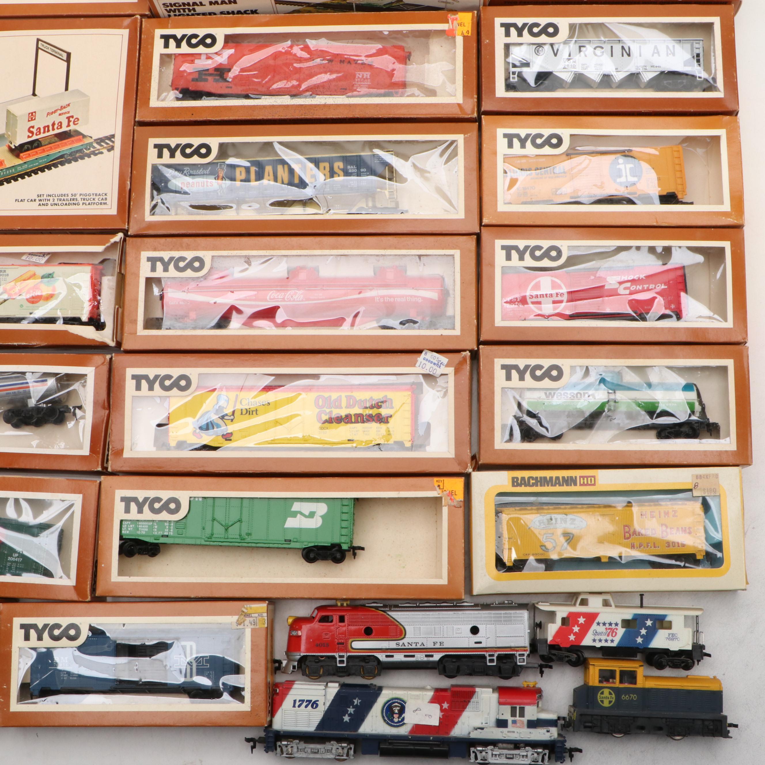 Tyco HO Scale Train Cars and Track Accessories, Late 20th Century